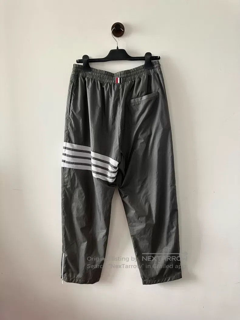 Thom Browne Thom Browne size 3 Gray nylon pants Size US 28 / EU 44 - 2 Thumbnail