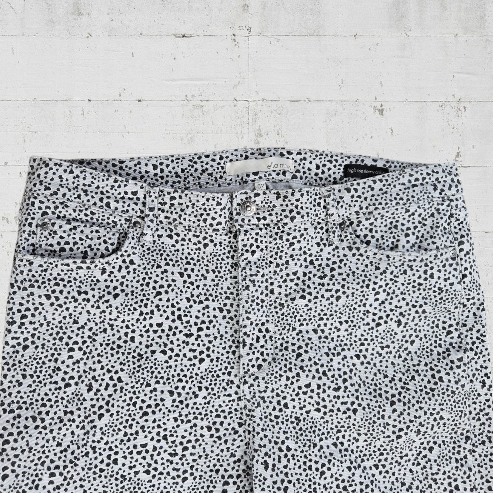 Other Ella Moss Gray Animal Print Skinny Jeans Size 32 Size 32" / US 10 / IT 46 - 3 Thumbnail