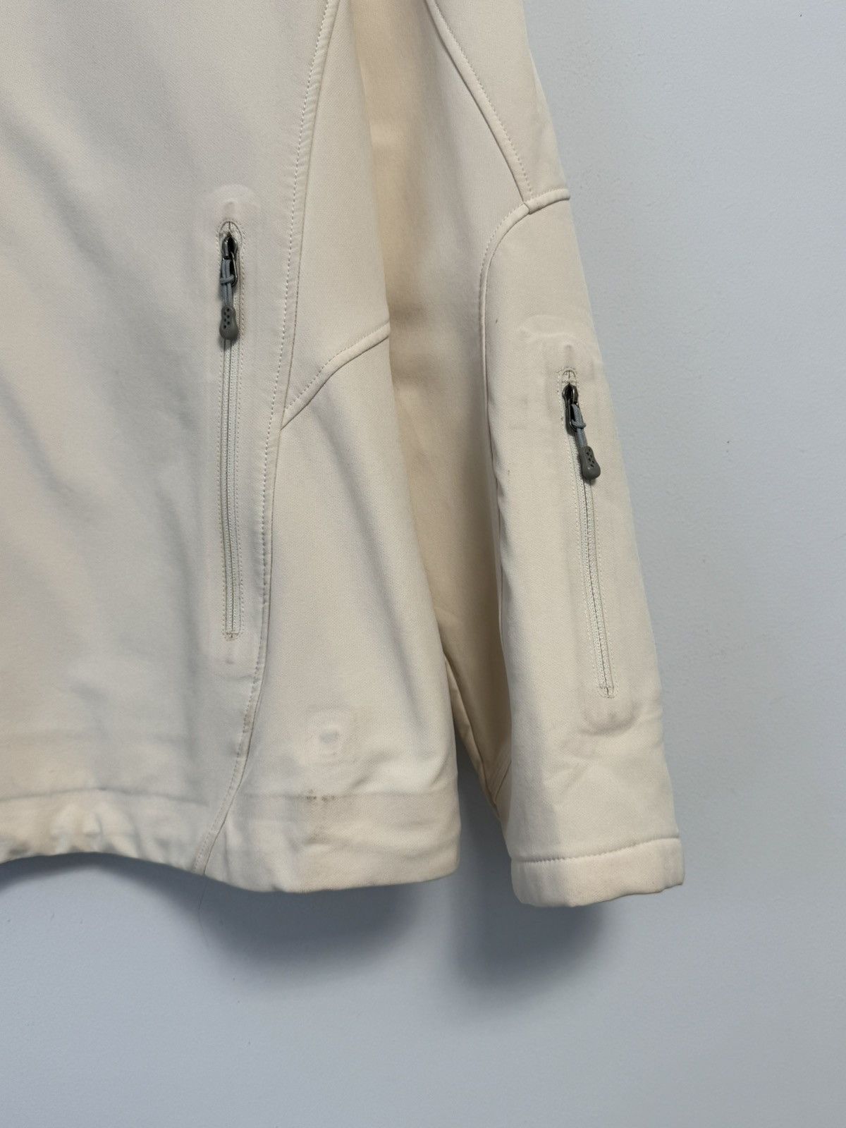 Patagonia Patagonia Damen Softshell Jacke Guide Jacket natural Size L / US 10 / IT 46 - 6 Thumbnail