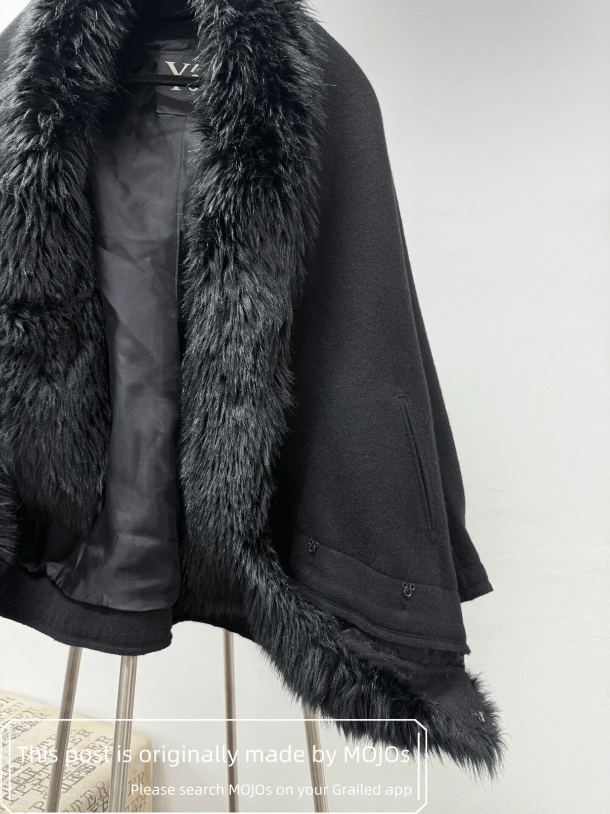 Yohji Yamamoto One Size Yohji Yamamoto Black Fur Cape Size US L / EU 52-54 / 3 - 2 Thumbnail