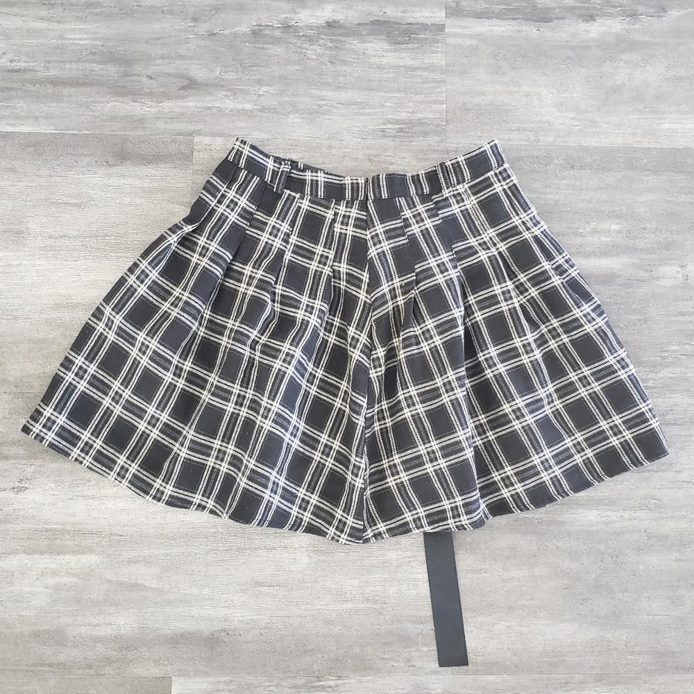 Designer Black White Plaid High Waisted Buckled Mini Size 28" / US 6 / IT 42 - 2 Thumbnail