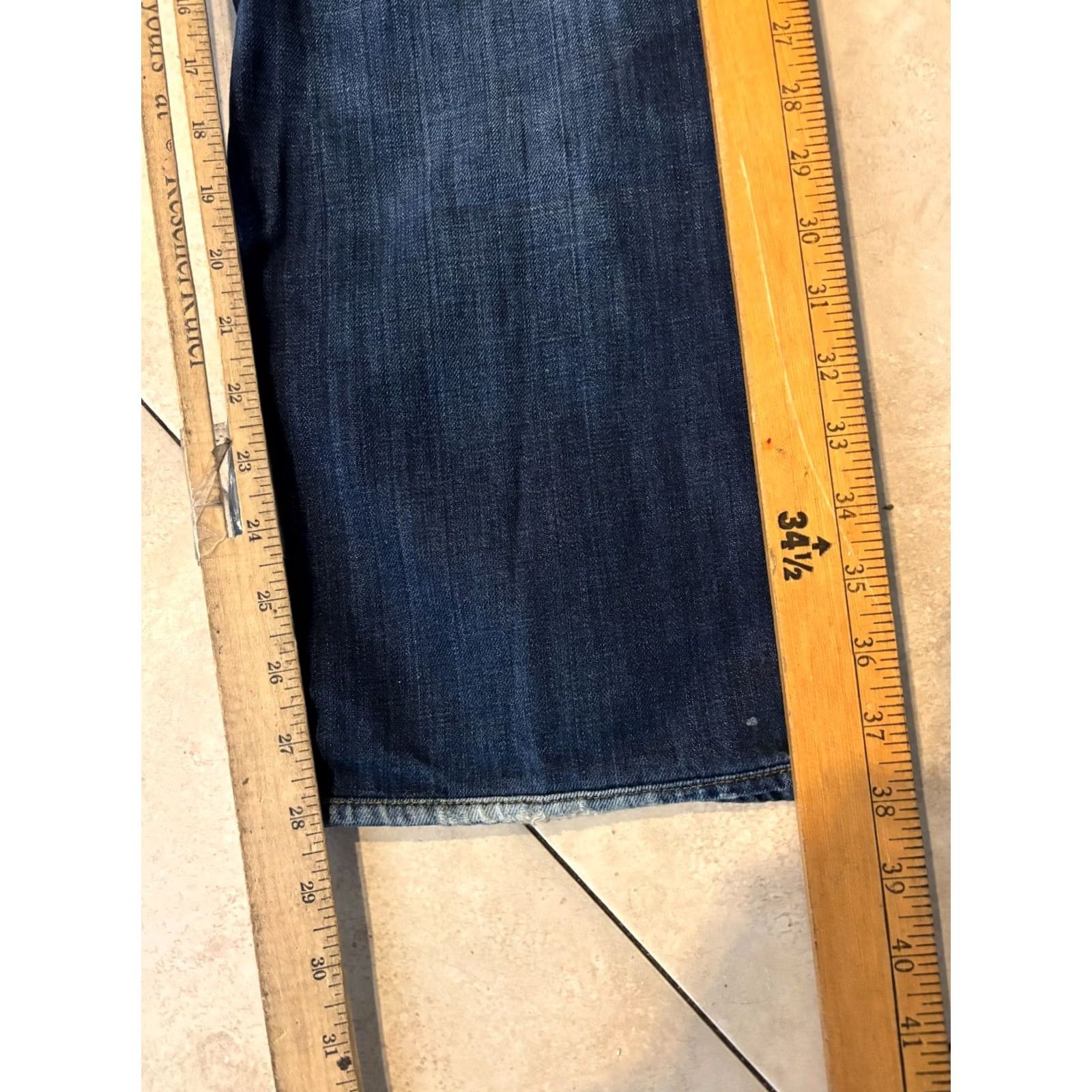Hugo Boss Hugo Boss Jeans Mens W34 L34 Blue Candiani Denim Italian Straight 5617 8/10 Condition Distressed Regular Inseam 28in USA Classic Modern 043025-5617 Size US 33 - 7 Thumbnail