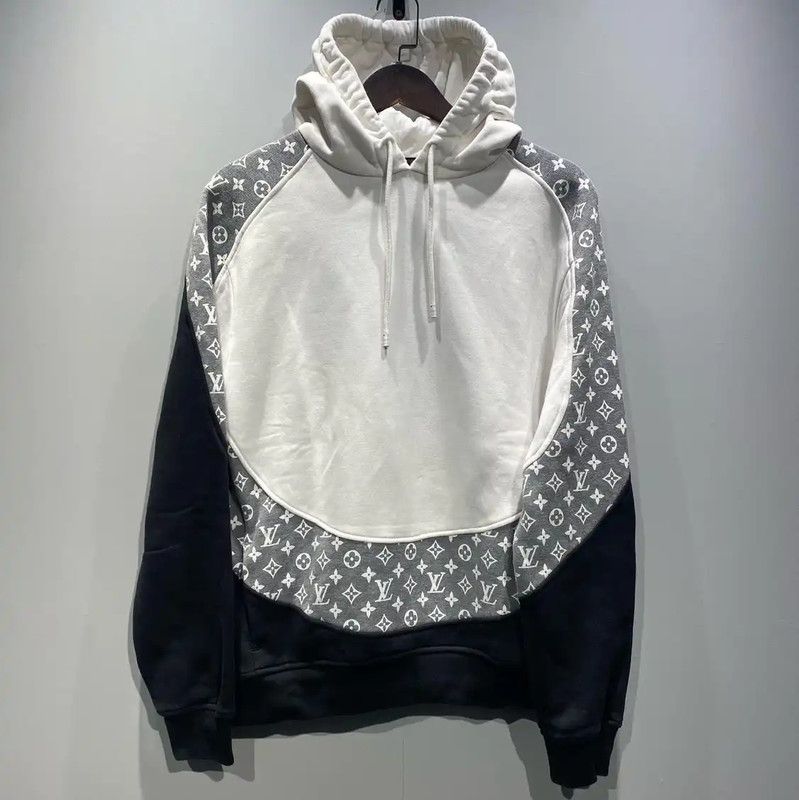 Louis Vuitton Louis Vuitton Men's Cotton Hoodie in White 0089 Size US M / EU 48-50 / 2 - 1 Thumbnail