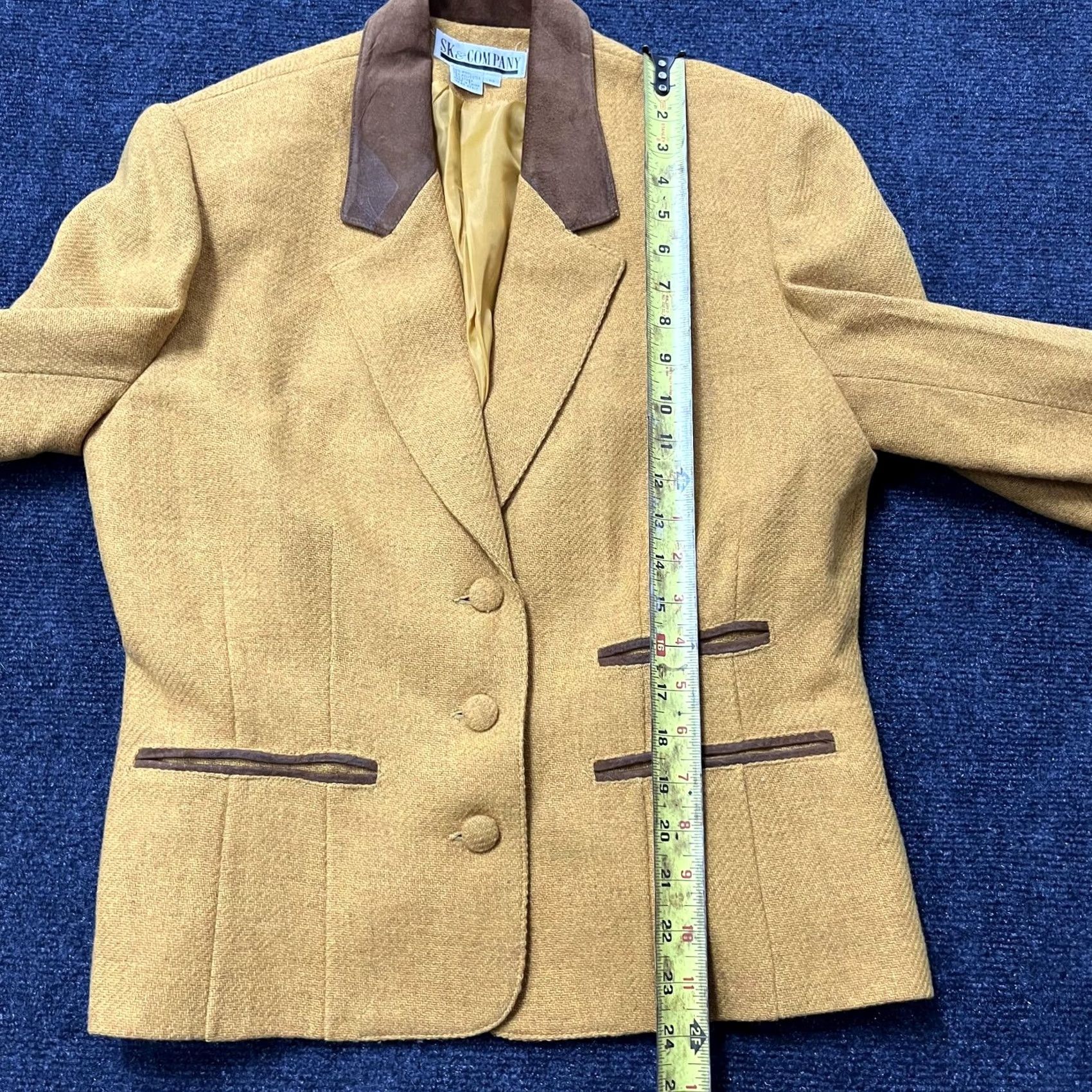 Vintage VINTAGE 90s Blazer Womens 10 Yellow Tweed Wool Blend Notch Lapel Suede Trim Tailored Single-Breasted Size L / US 10 / IT 46 - 6 Thumbnail