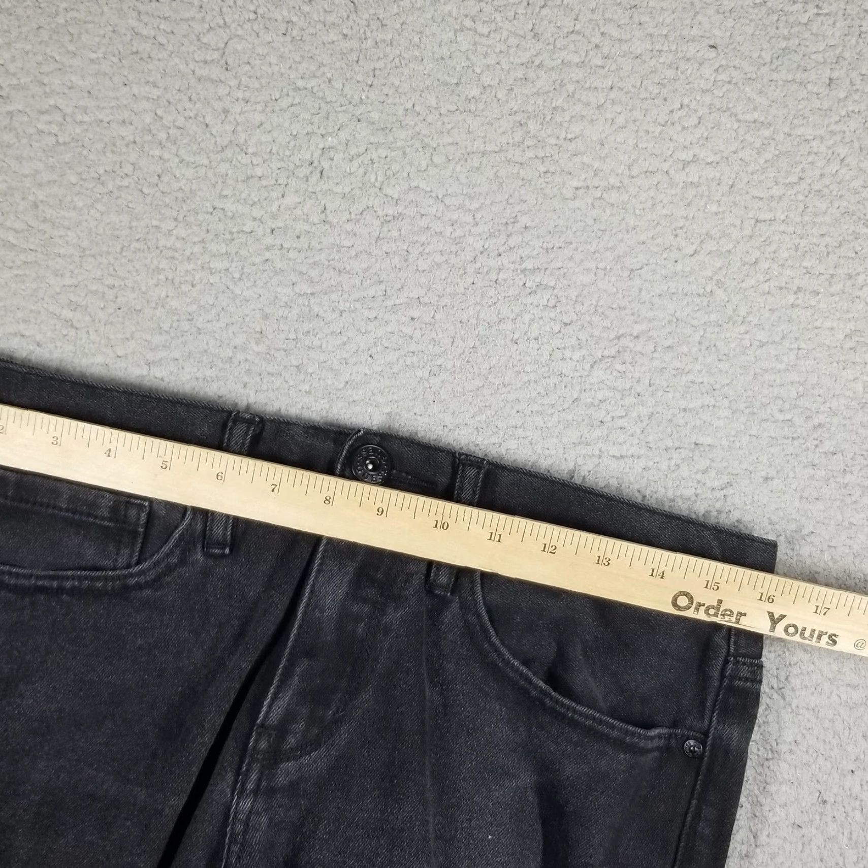 Guess VINTAGE GUESS Los Angeles Jeans Men Slim Straight Del Mar Fit 32x30 Washed Black Denim Charcoal 90s Mens jeans Size US 32 / EU 48 - 6 Thumbnail
