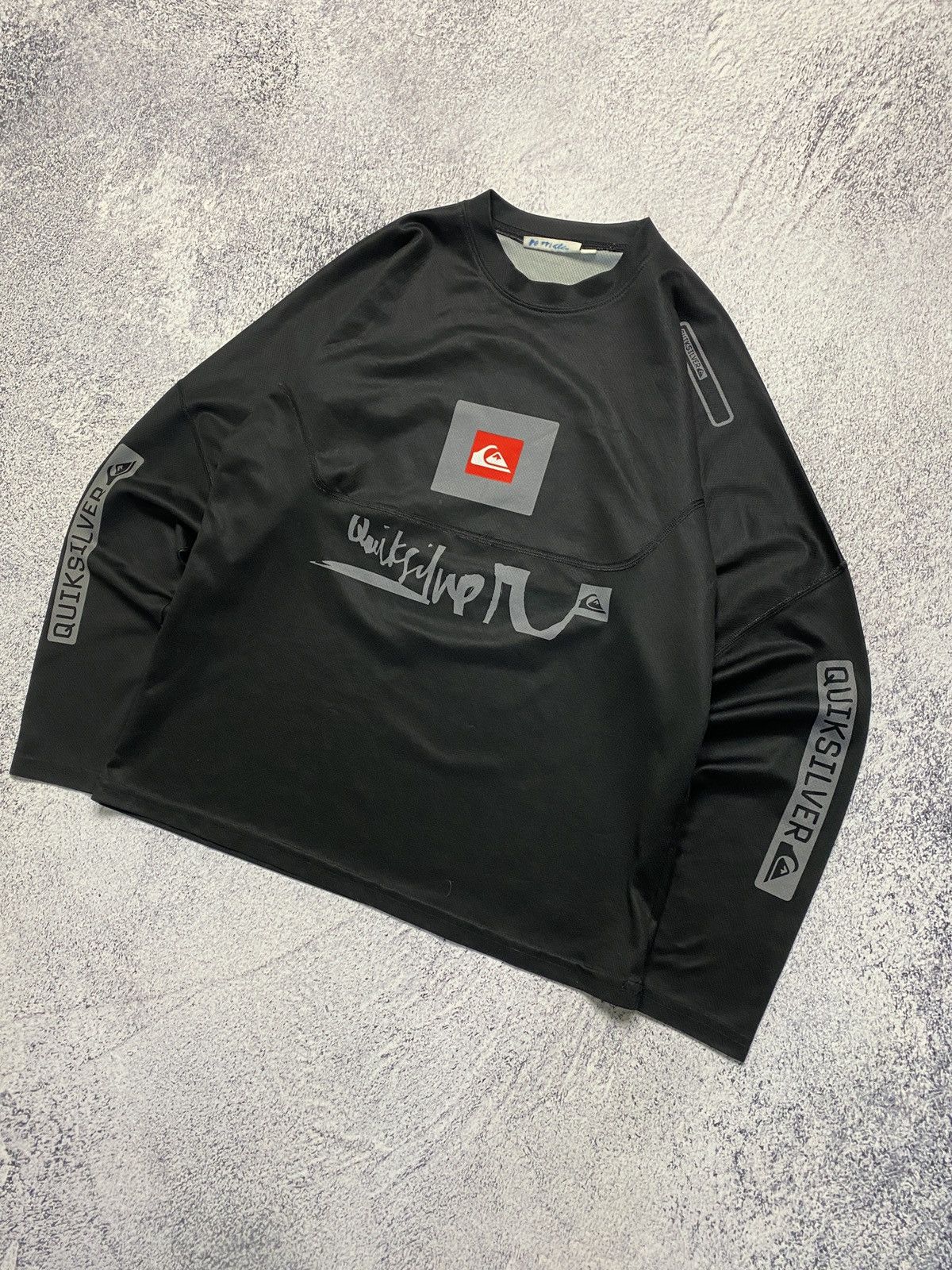 Quiksilver × Vintage Vintage Quiksilver Big Logo Long Sleeve Tee Shirt Surf Size US S / EU 44-46 / 1 - 2 Thumbnail