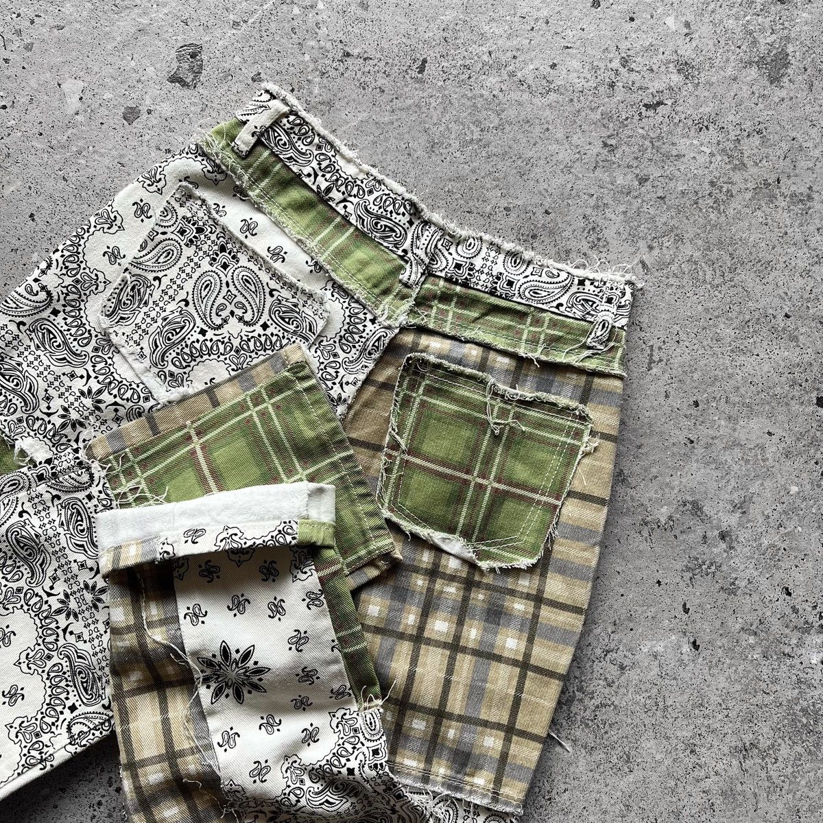 Designer × Jaded London Jaded London Womens Patchwork Bandana Paisley Straight Jeans Size 27" / US 4 / IT 40 - 6 Thumbnail