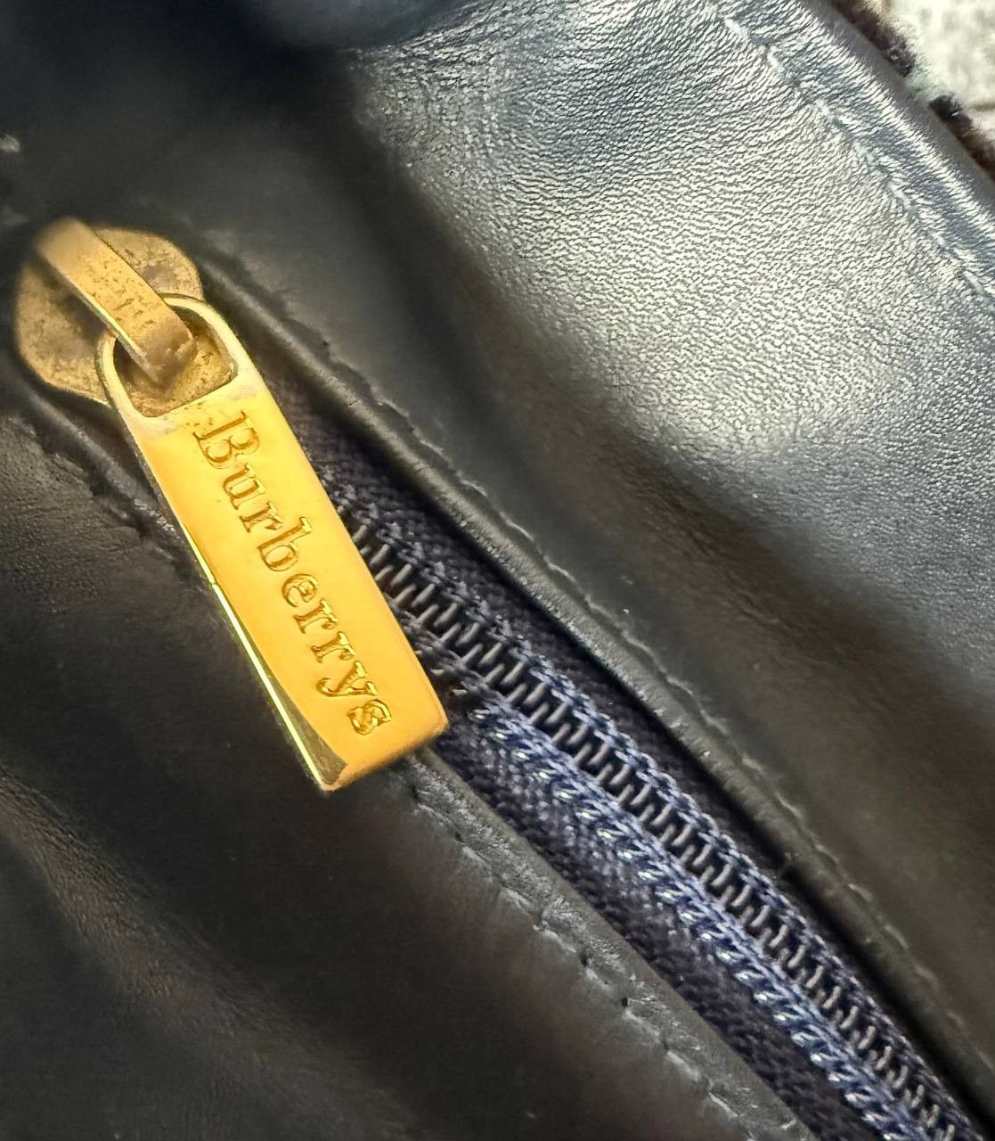 Burberry Burberrys Vintage Nova Check Handbag Tweed Size ONE SIZE - 9 Thumbnail