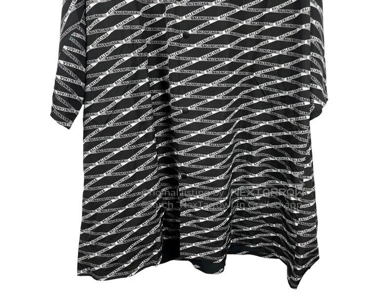 Balenciaga Balenciaga Full Print Long Cloak Jacket Size XS / US 0-2 / IT 36-38 - 4 Thumbnail