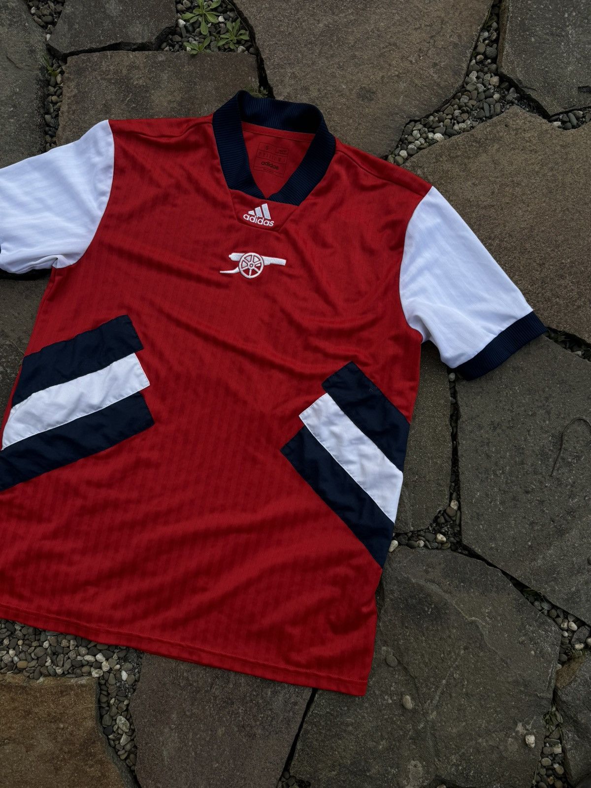 Adidas Adidas Arsenal soccer jersey Size US S / EU 44-46 / 1 - 2 Thumbnail