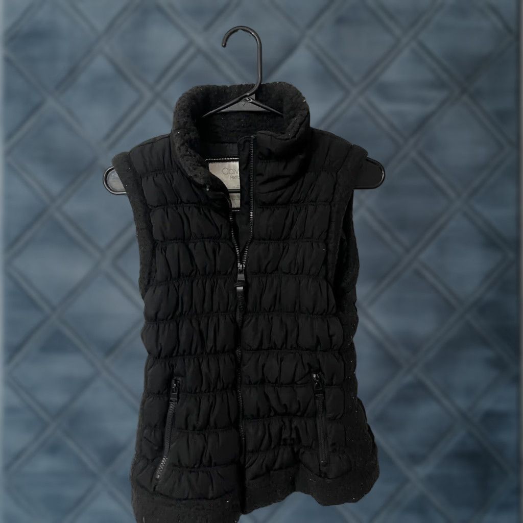 Calvin Klein Calvin Klein Performance Vest Womens Medium Puffer Black Size M / US 6-8 / IT 42-44 - 1 Thumbnail