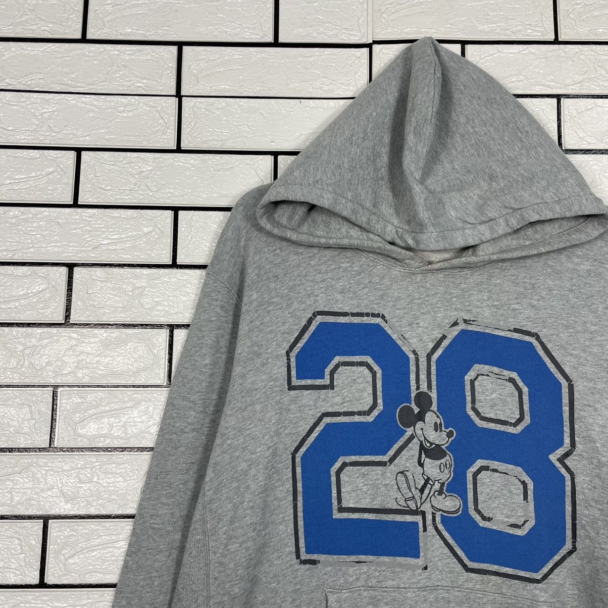 Disney Mickey Mouse 28 Pullover Hoodie Size US L / EU 52-54 / 3 - 6 Thumbnail