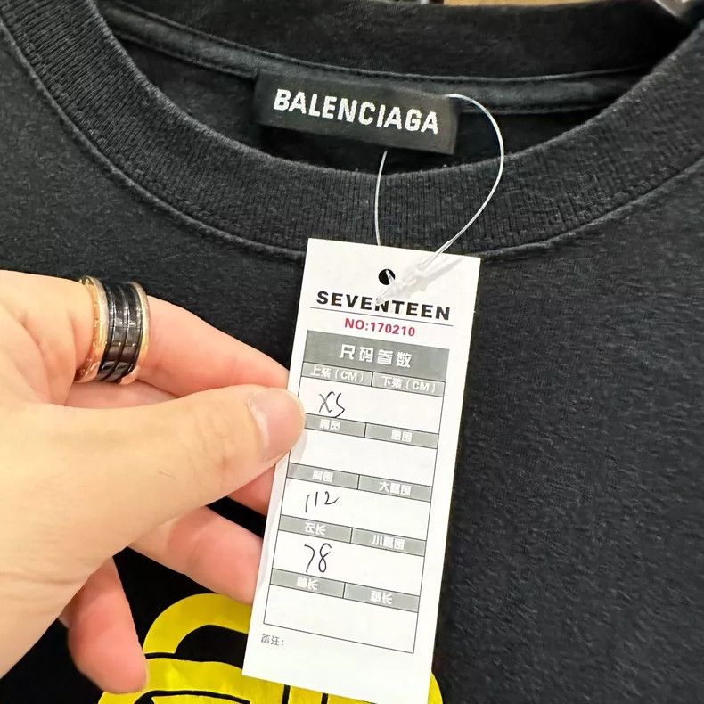 Balenciaga Balenciaga Black and yellow lock letter short sleeve Size US XS / EU 42 / 0 - 5 Thumbnail