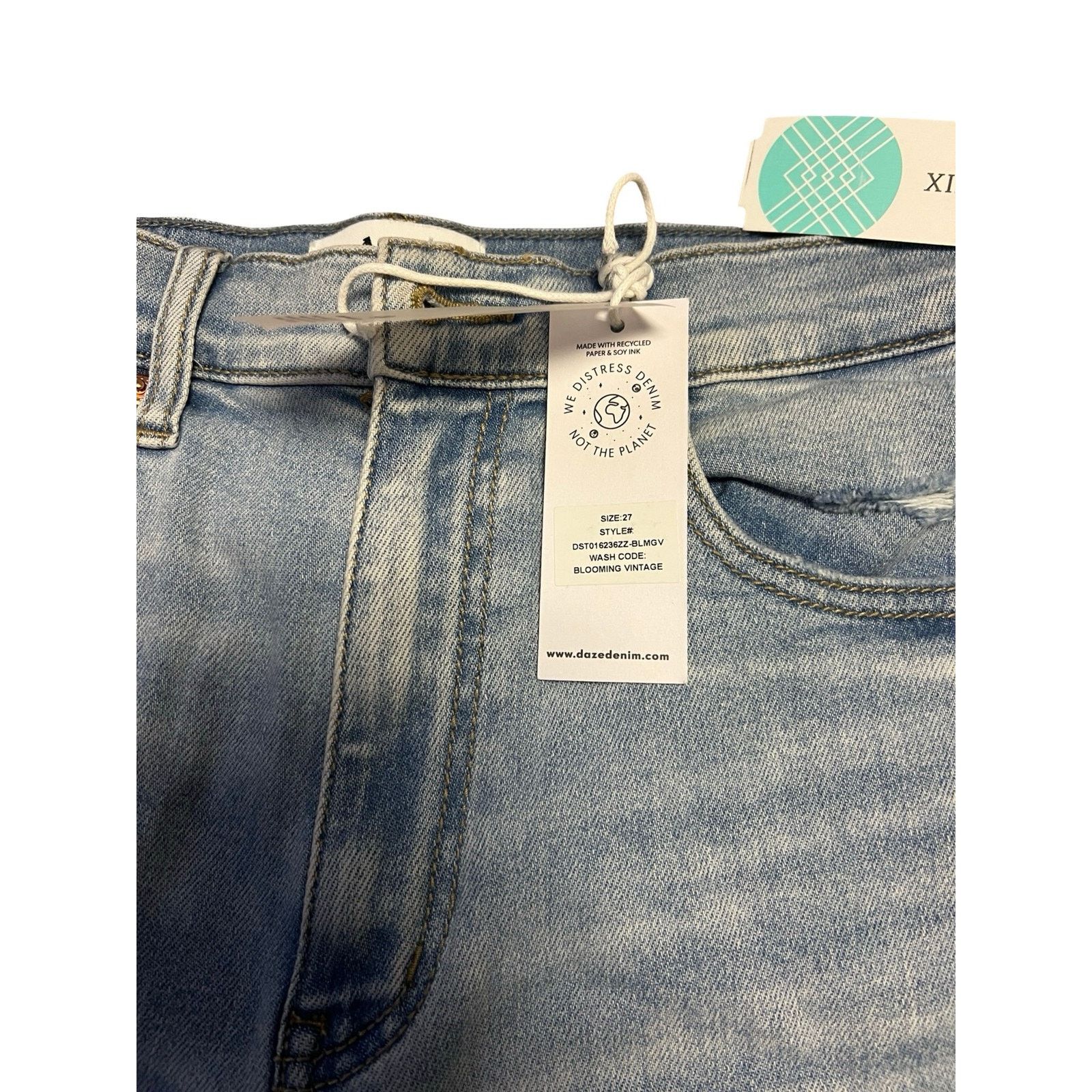 Vintage Daze Denim Womens High Rise Wide Leg Jeans Size 4 Light Wash Size 27" / US 4 / IT 40 - 4 Thumbnail