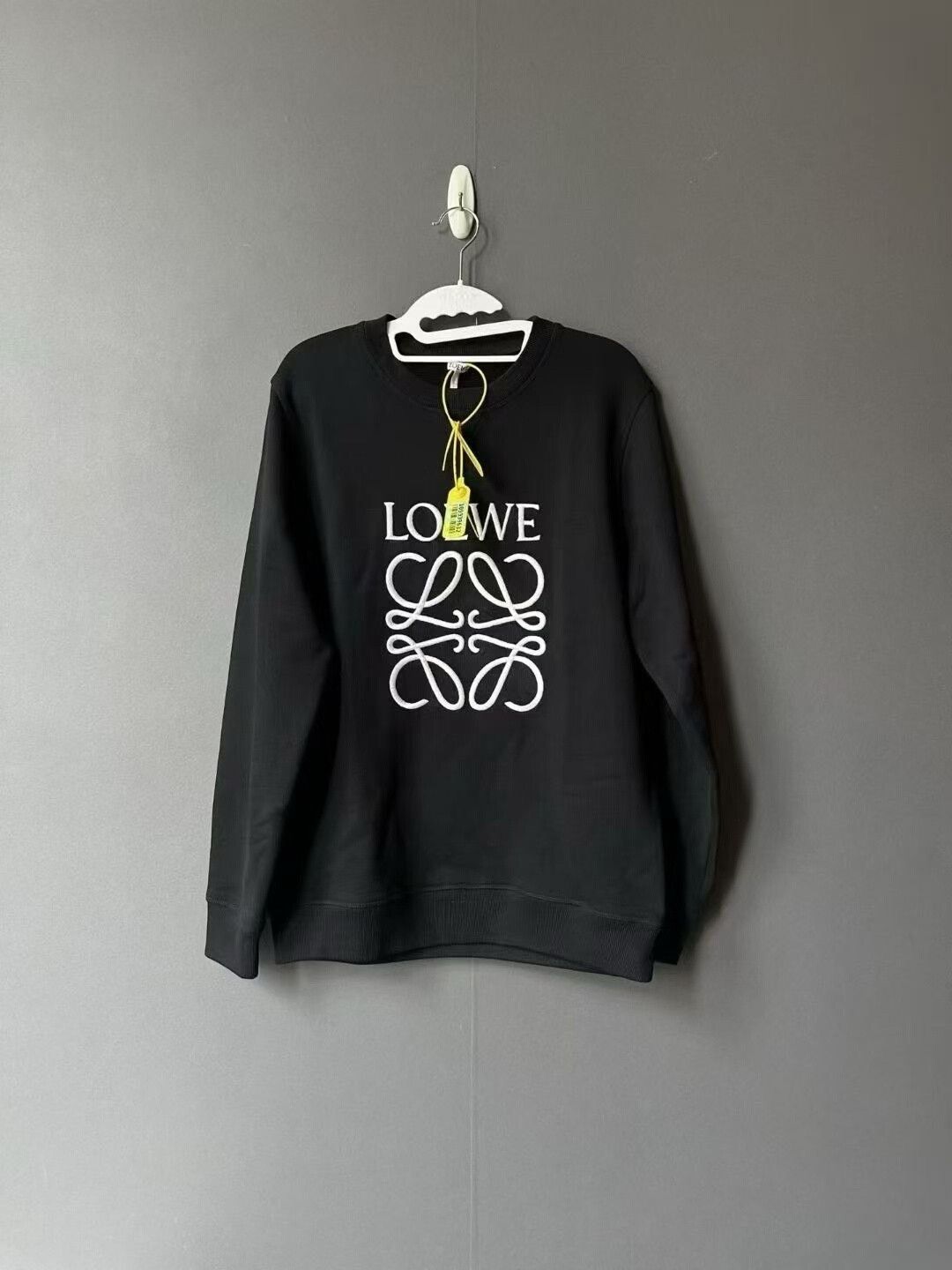 Loewe loewe black embroidered logo sweatshirt Size US M / EU 48-50 / 2 - 1 Thumbnail