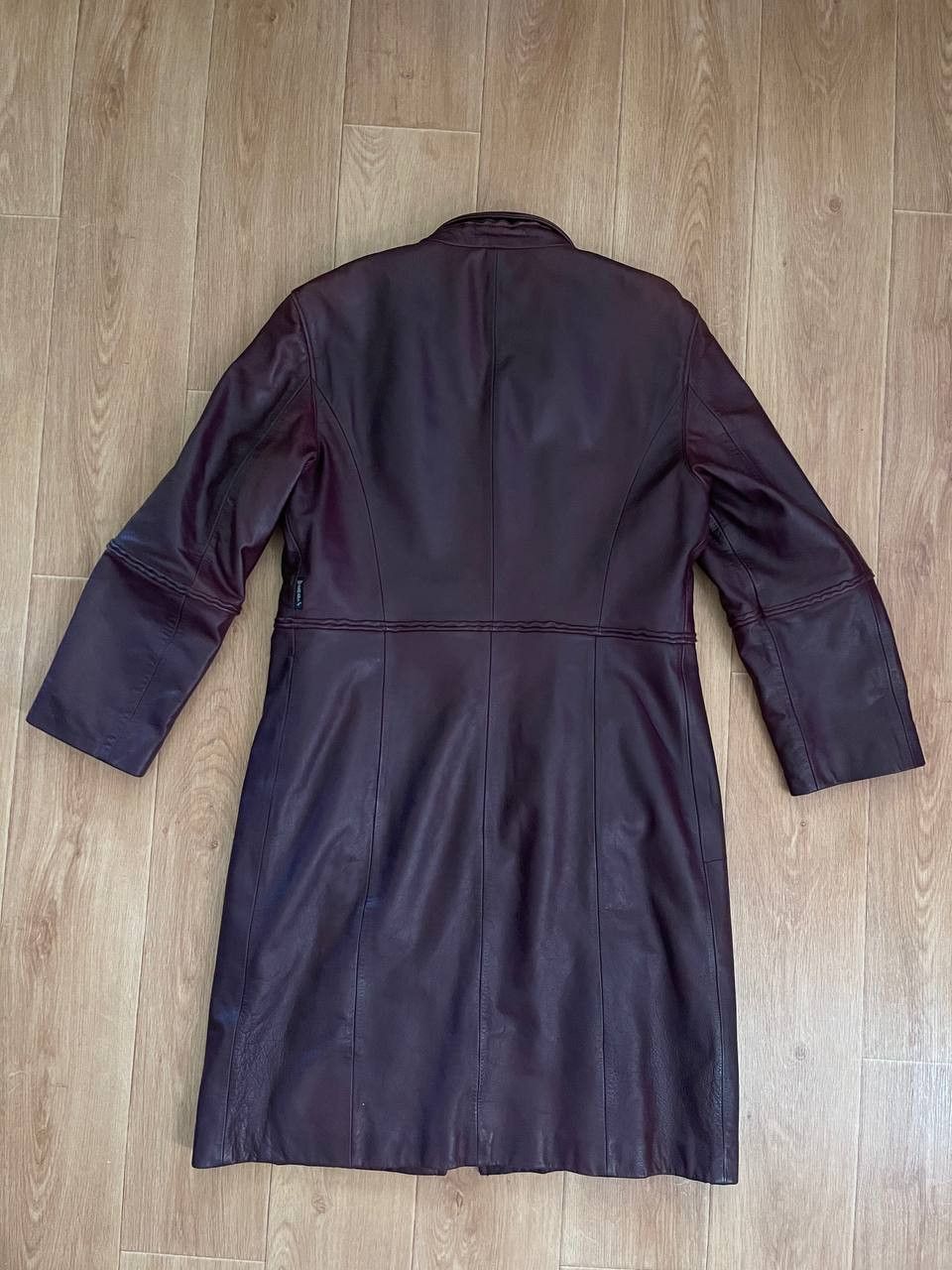 Giorgio Armani × Vintage Armani Women Leather Coat Burgundy Size L / US 10 / IT 46 - 11 Thumbnail
