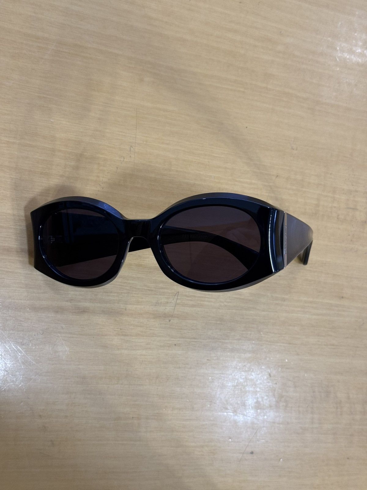 Salvatore Ferragamo Ferragamo Sunglasses SF2008S 001 Size ONE SIZE - 3 Thumbnail