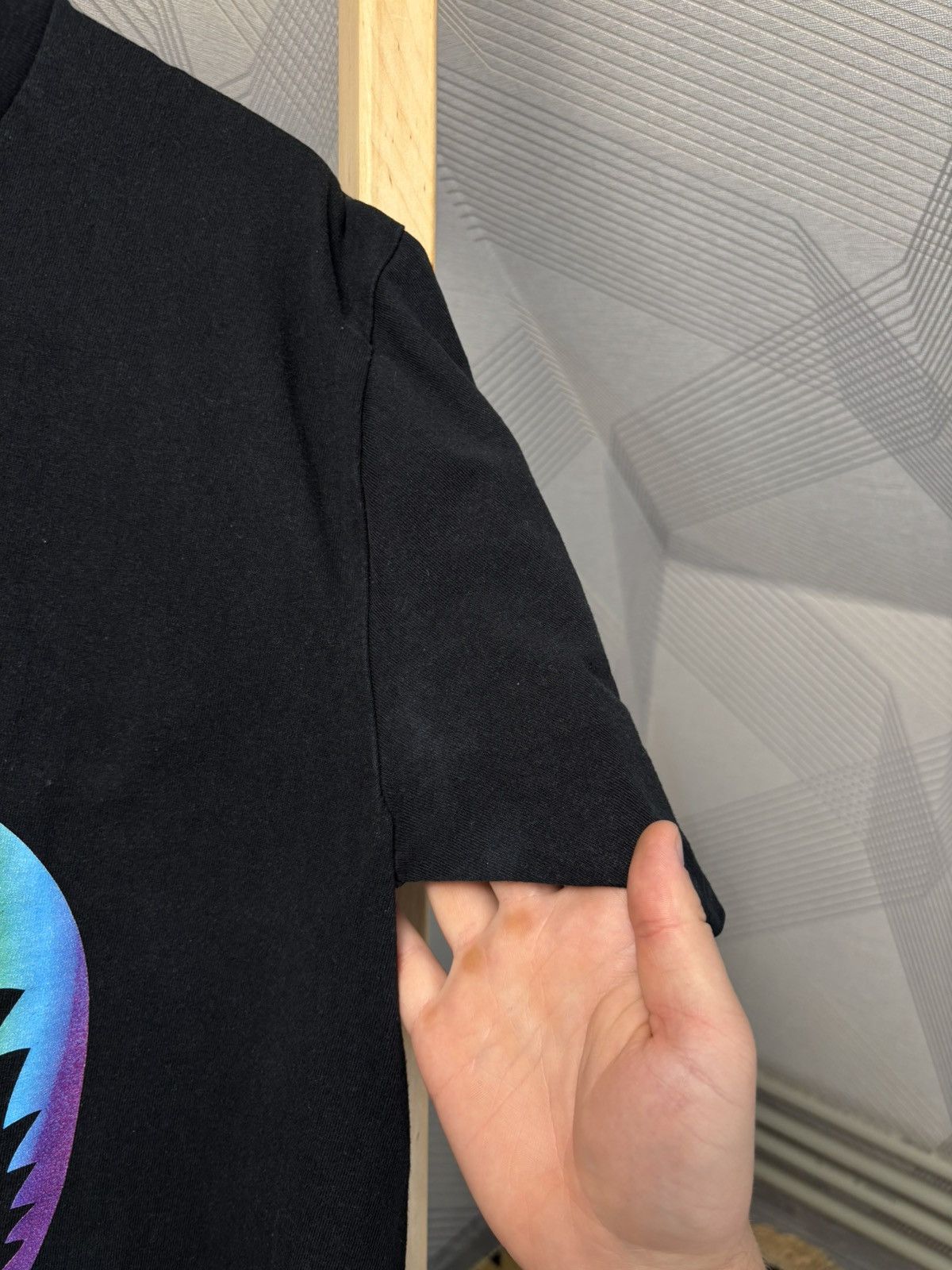 Bape Bape Shark Rainbow t-shirt Size US XL / EU 56 / 4 - 8 Thumbnail