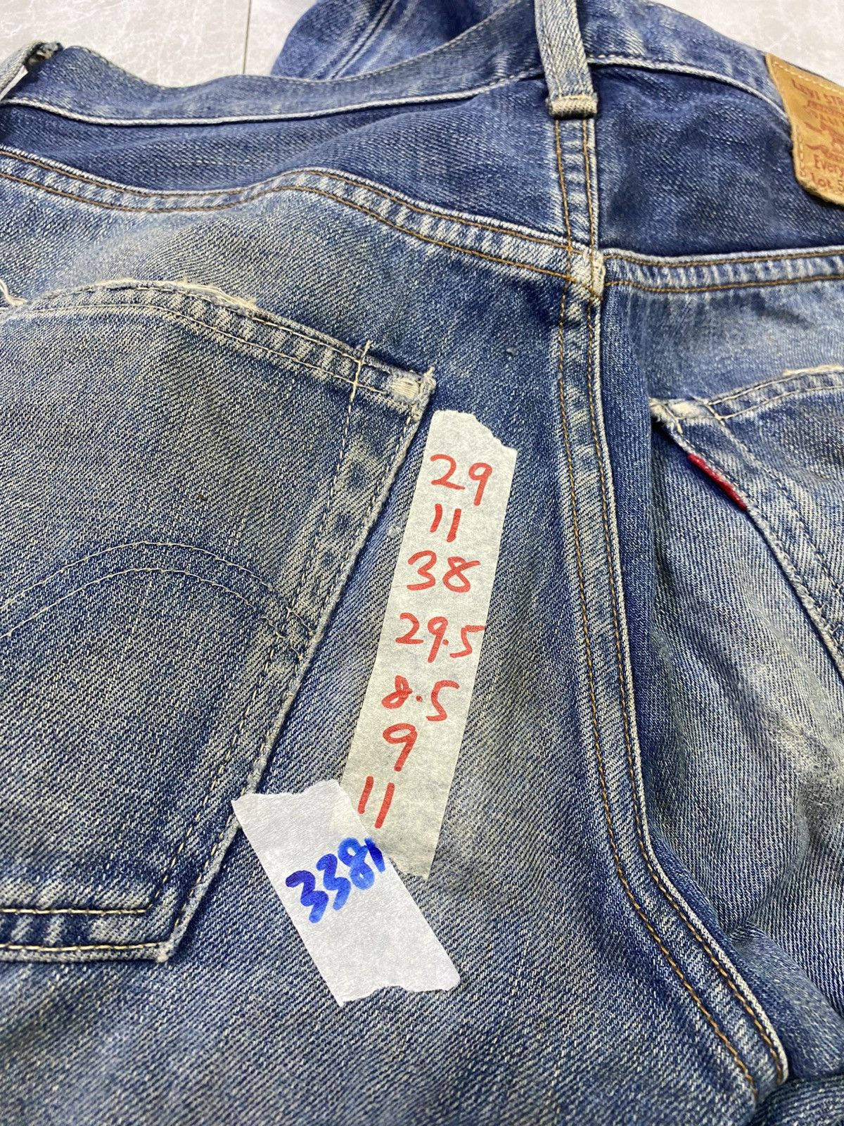 Levi's Vintage Clothing Vintage Levis 503 SelvAge jeans button v23 3381 Size US 29 - 10 Thumbnail