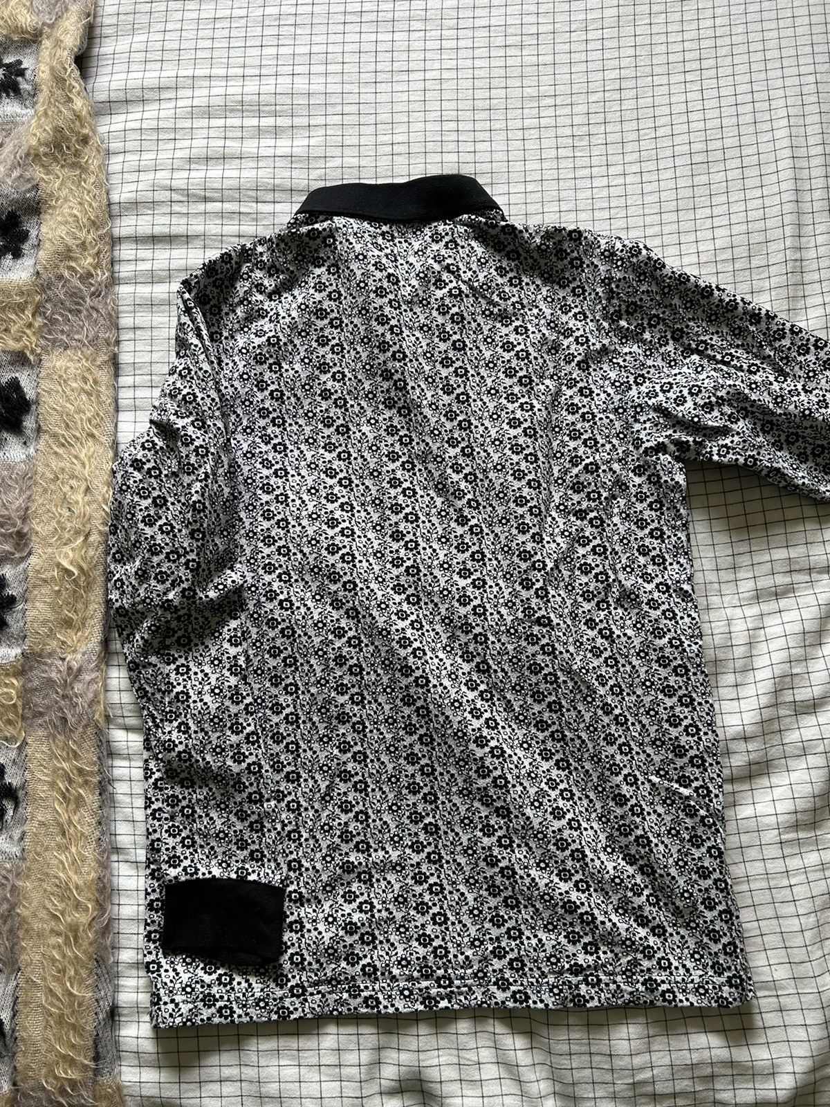 トップス Supreme Floral Jacquard Zip Supreme Floral Jacquard Zip L S Polo (FW18) - $110