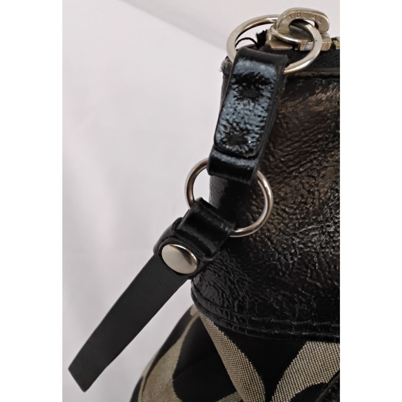 Coach Coach Signature Laura Tote Bag Black/Gray Leather F18335 Size ONE SIZE - 11 Thumbnail