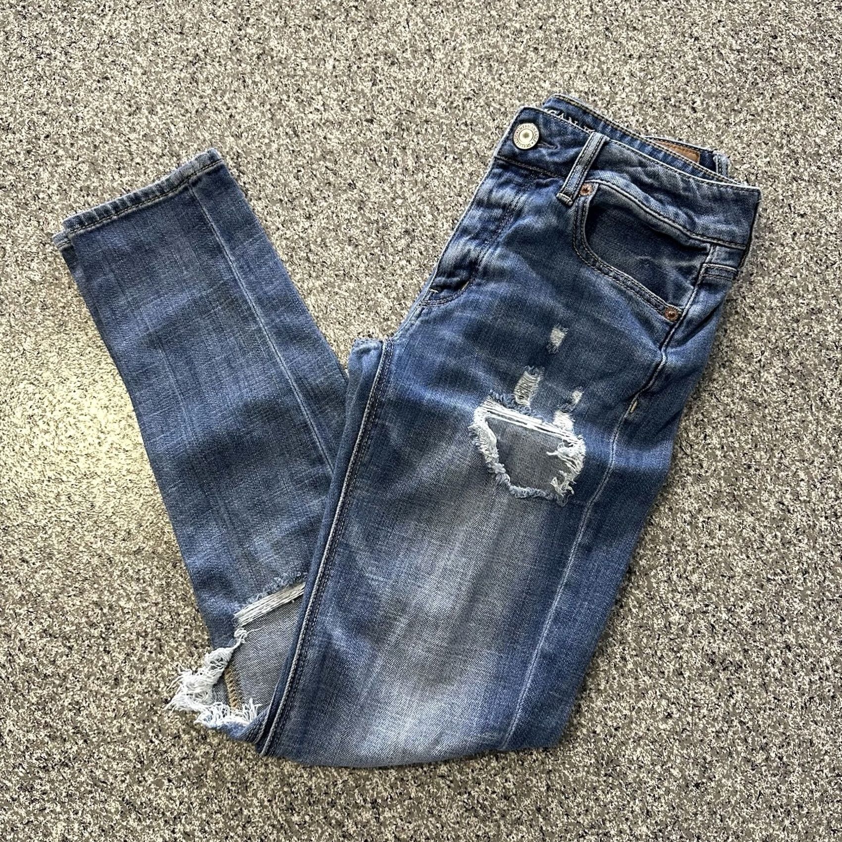 American Eagle Outfitters American Eagle Outfitters Jeans Women's 0 Mid Rise Tomgirl Distressed Tapered Blue 5-Pocket Denim Wear Size 26" / US 2 / IT 38 - 2 Thumbnail