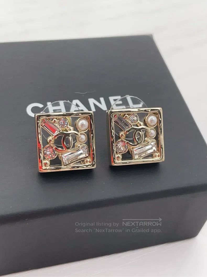Chanel Chanel Earrings Size ONE SIZE - 2 Thumbnail