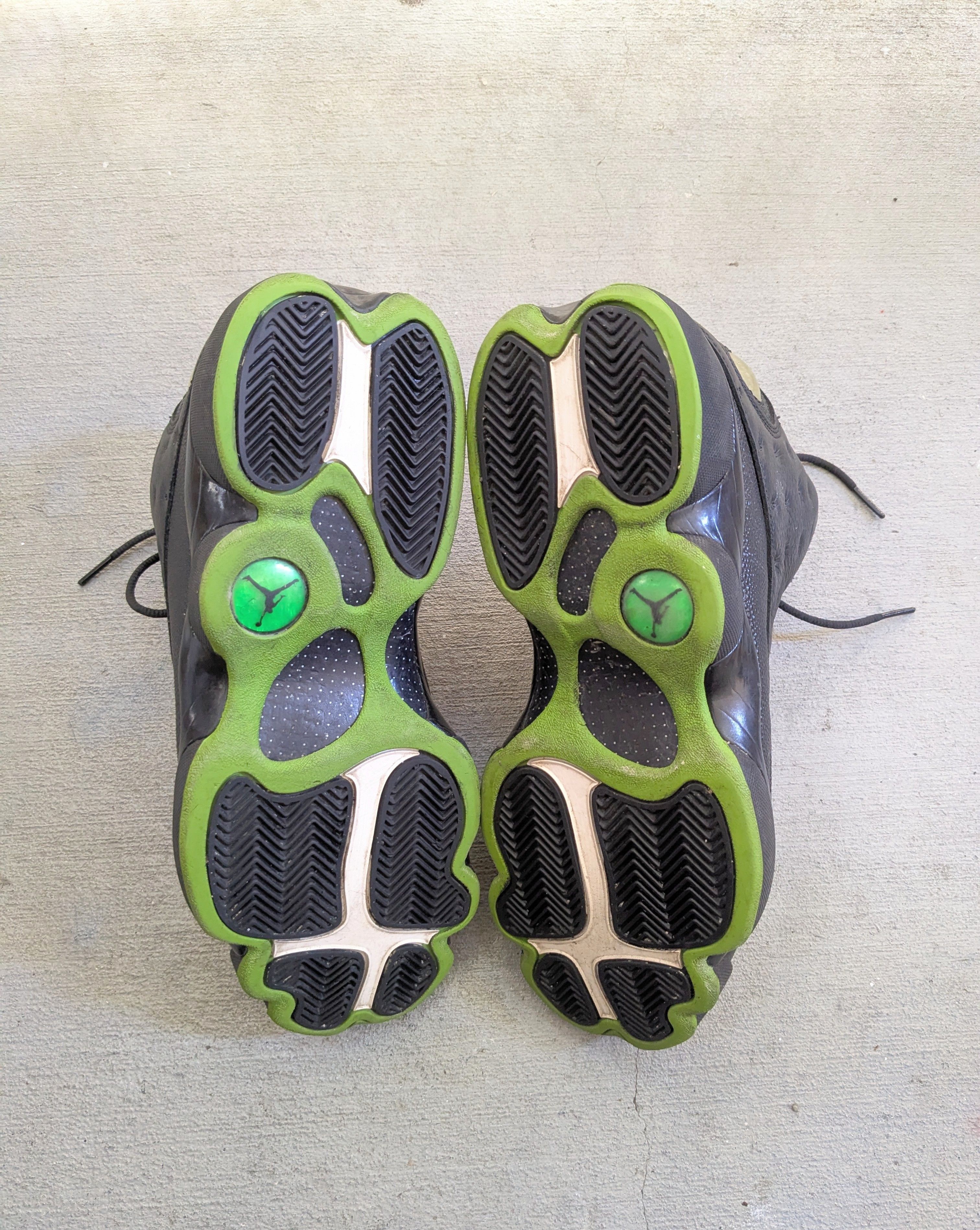 Jordan Brand Nike Air Jordan 13 Retro Altitude 10 Black 414571-042 Size US 10 / EU 43 - 13 Thumbnail