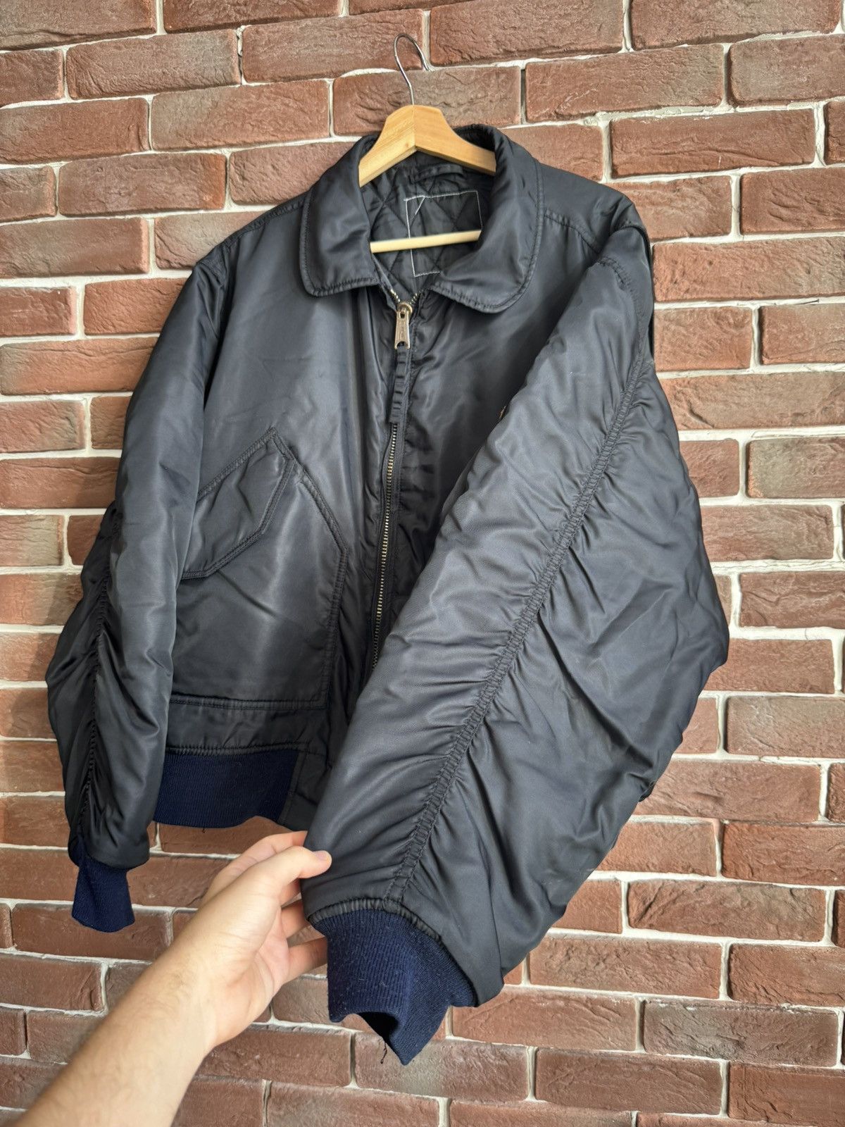 Vintage 00s Ma1 Flyer black Vintage Bomber Jacket Oversize Size US XL / EU 56 / 4 - 6 Thumbnail