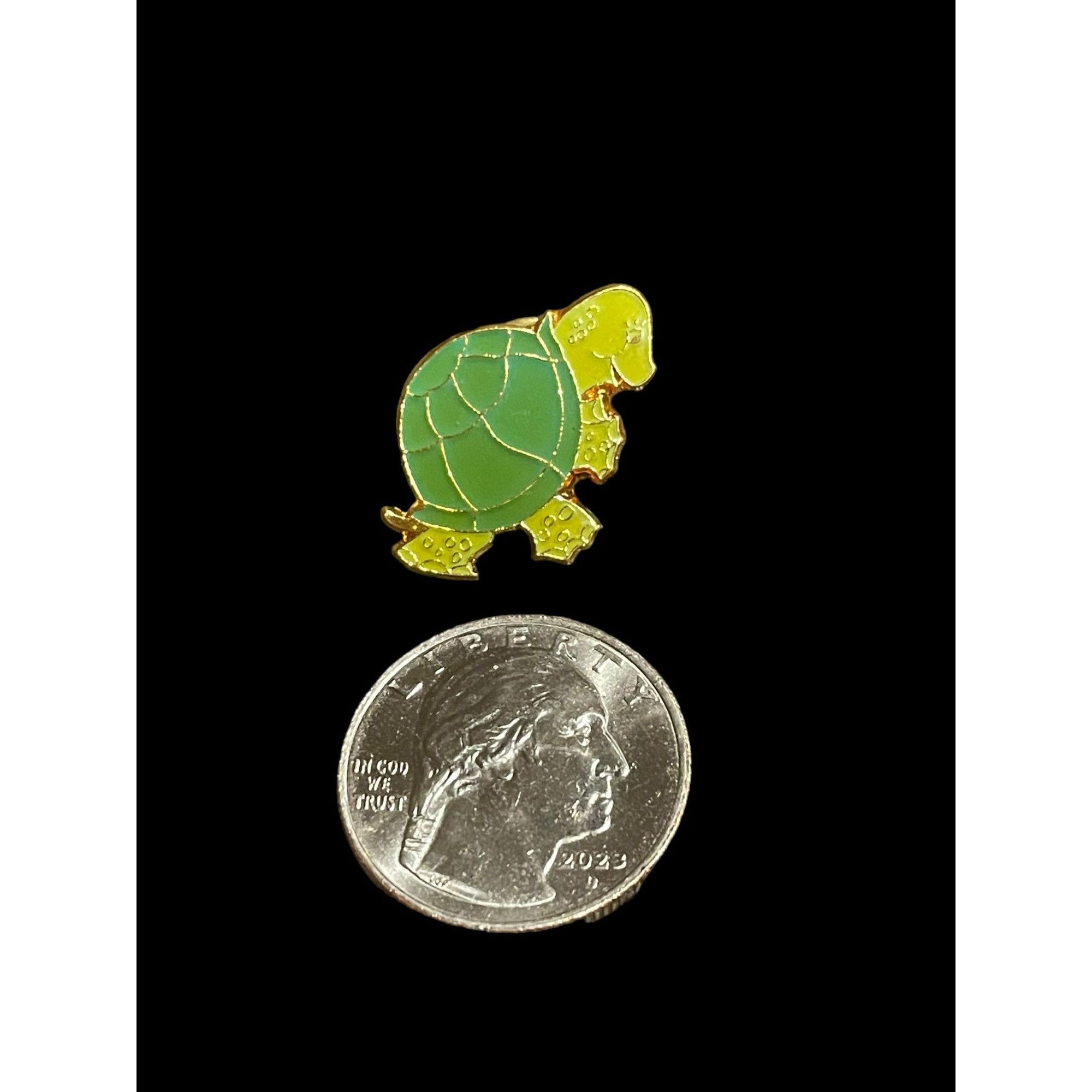Jewelry Vintage Happy Turtle Enamel Brooch Pin Size ONE SIZE - 4 Thumbnail