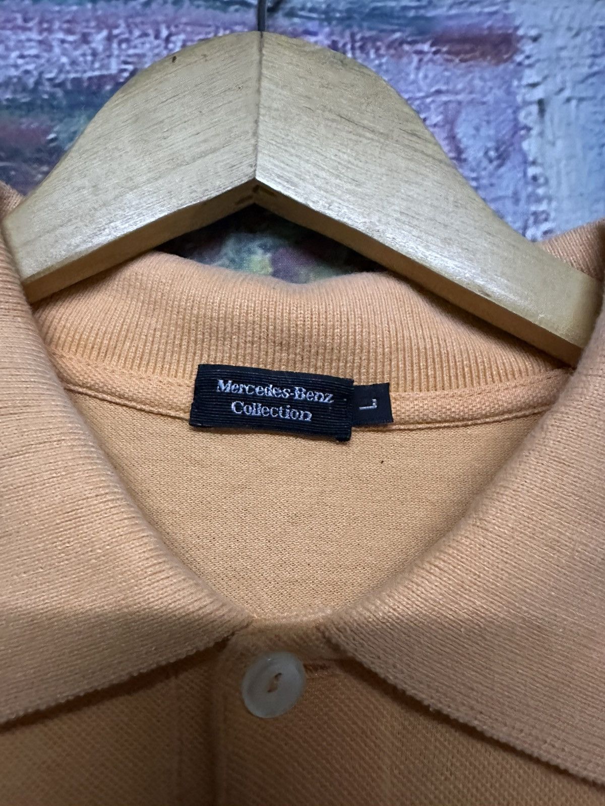 Mercedes-Benz Mercedes Benz button basic tee Size US XL / EU 56 / 4 - 7 Thumbnail