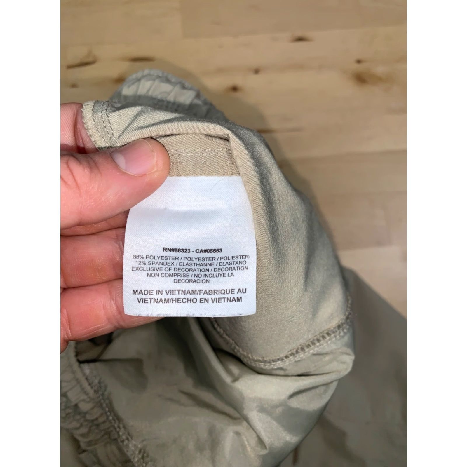 Nike **Nike Mens M Beige Gym Shorts Drawstring Activewear Training** User: **Nike Mens M Beige Drawstring Gym Shorts Activewear Training** Size US 31 - 3 Thumbnail