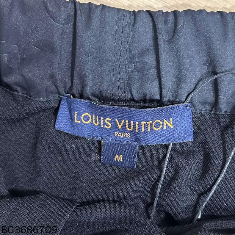 Louis Vuitton Louis Vuitton Monogram Pocket Shorts- Size 28" / US 6 / IT 42 - 4 Thumbnail