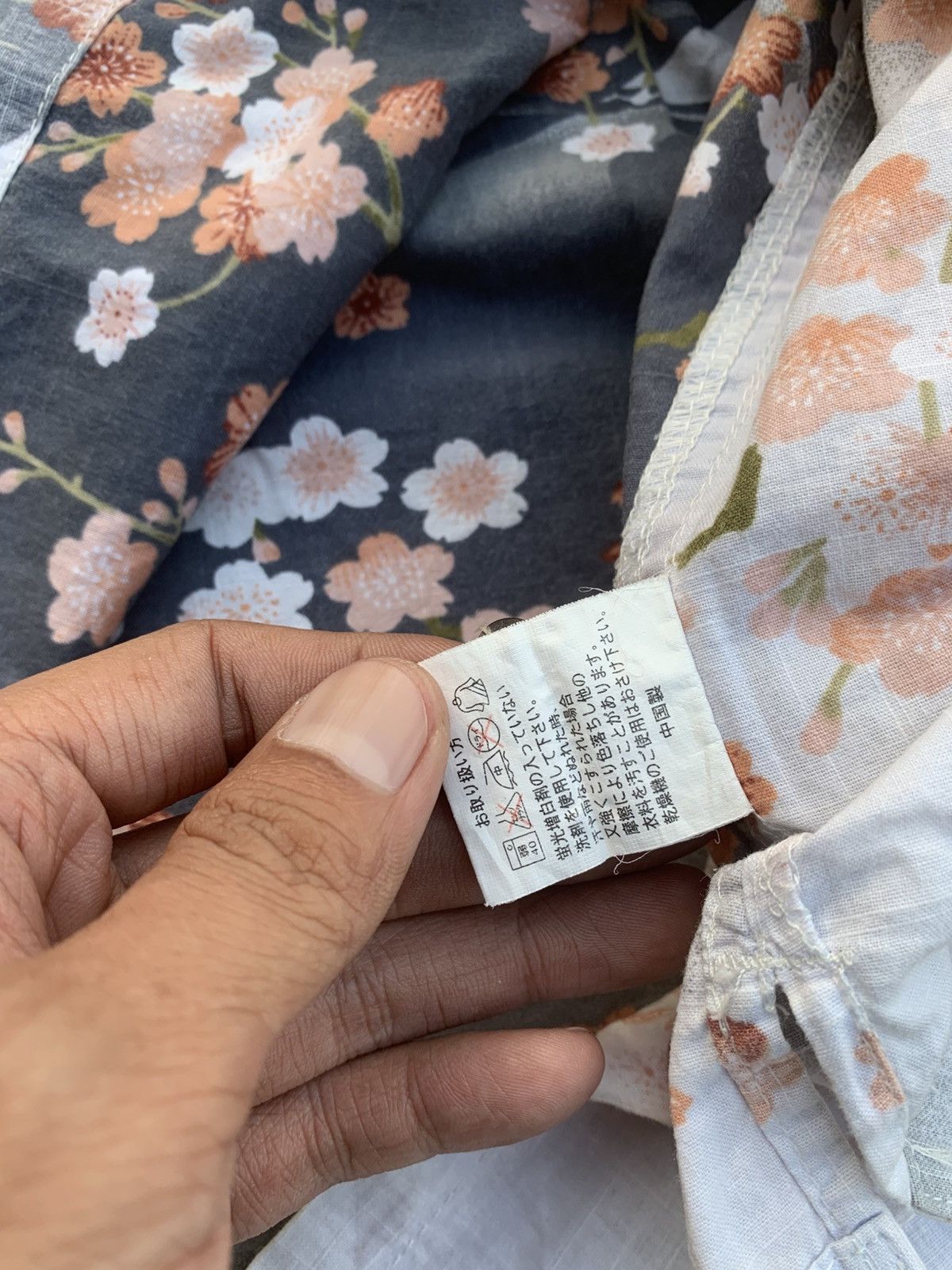 Japanese Brand 🇯🇵 Vtg Fuji Sakura Japan hawaiian Shirts Size US XL / EU 56 / 4 - 10 Thumbnail
