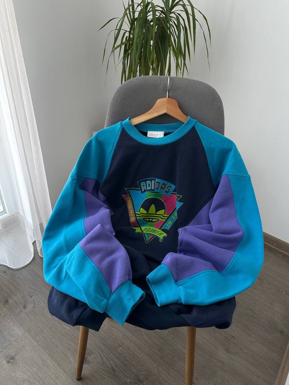 Adidas × Vintage Vintage Adidas Sportswear 90’s Center Logo Sweatshirt Size US L / EU 52-54 / 3 - 4 Thumbnail