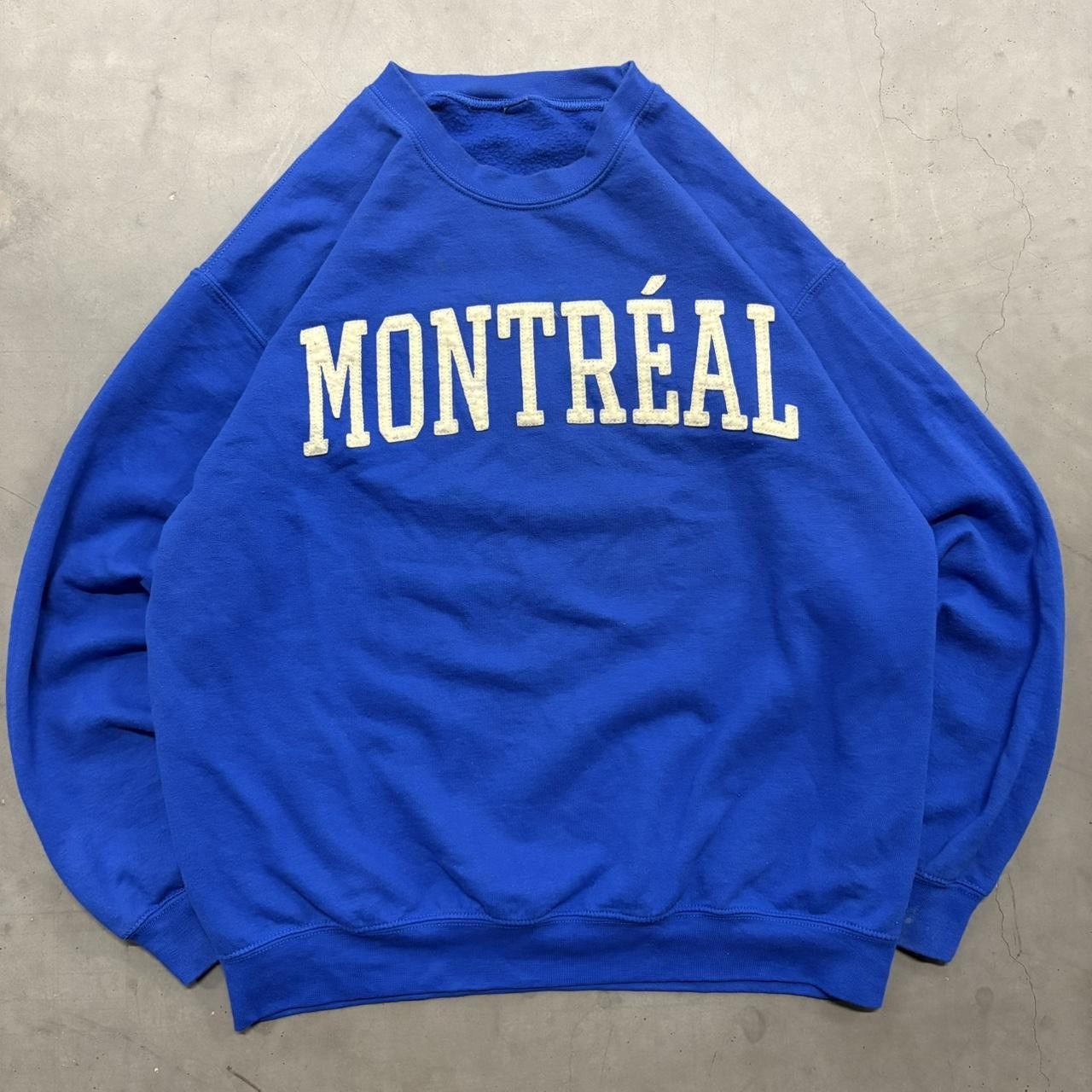 Vintage Crazy Vintage Y2K/2000s Montreal Canada Blue Streetwear Sweatshirt! Size US M / EU 48-50 / 2 - 1 Thumbnail