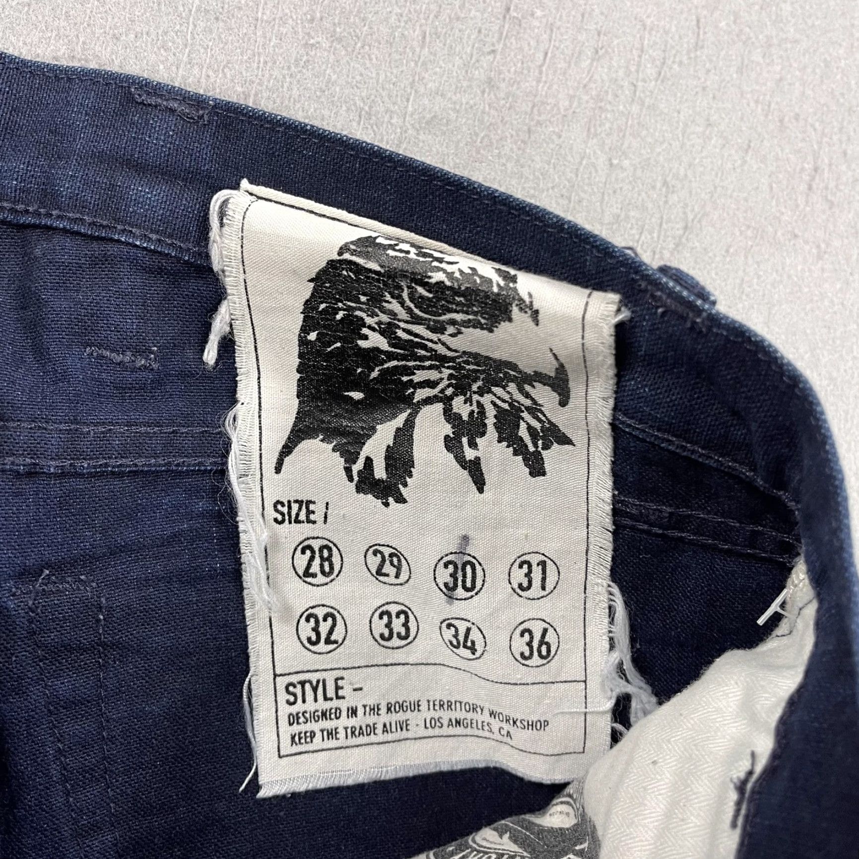 Rogue Territory Rogue Territory Jeans Mens 30x34 Blue Selvedge Denim Straight Leg Made USA Size US 30 / EU 46 - 5 Thumbnail