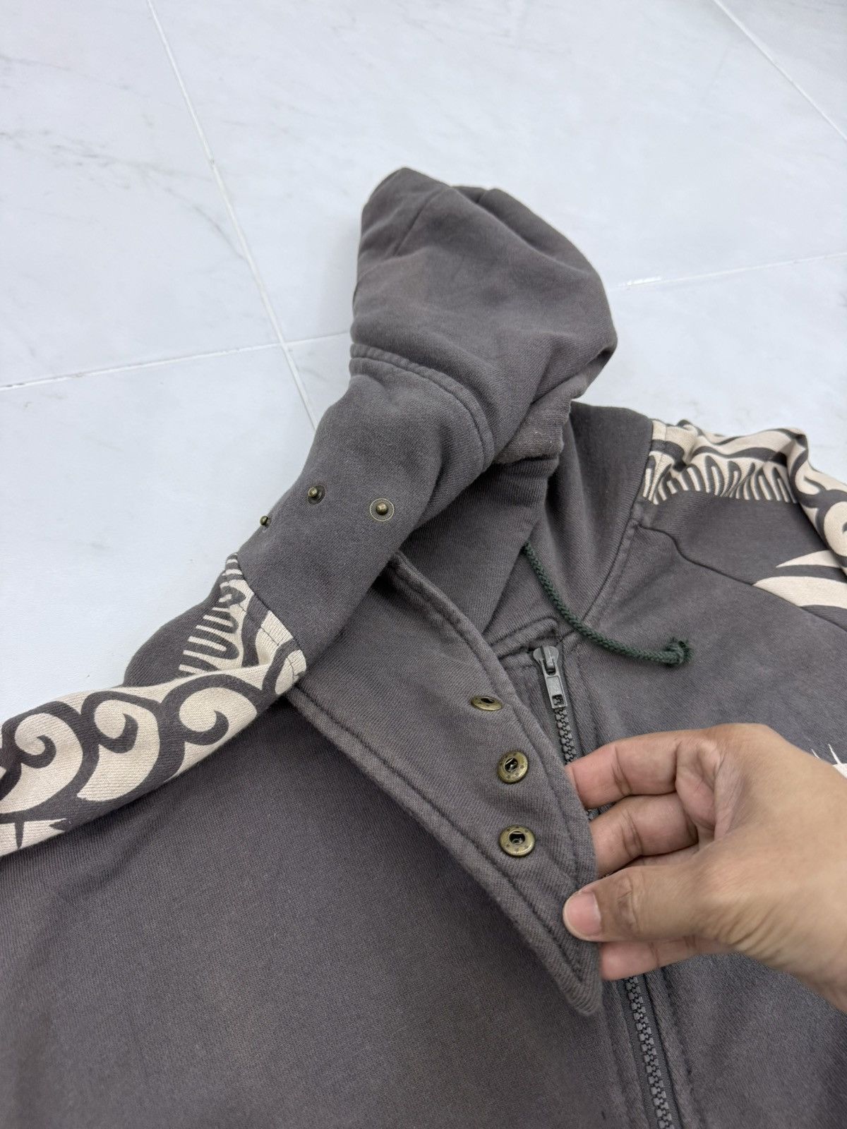 Japanese Brand Vtg Japanese Oriental Fullprint Asymmetrical Ninja Hoodie Size US L / EU 52-54 / 3 - 6 Thumbnail