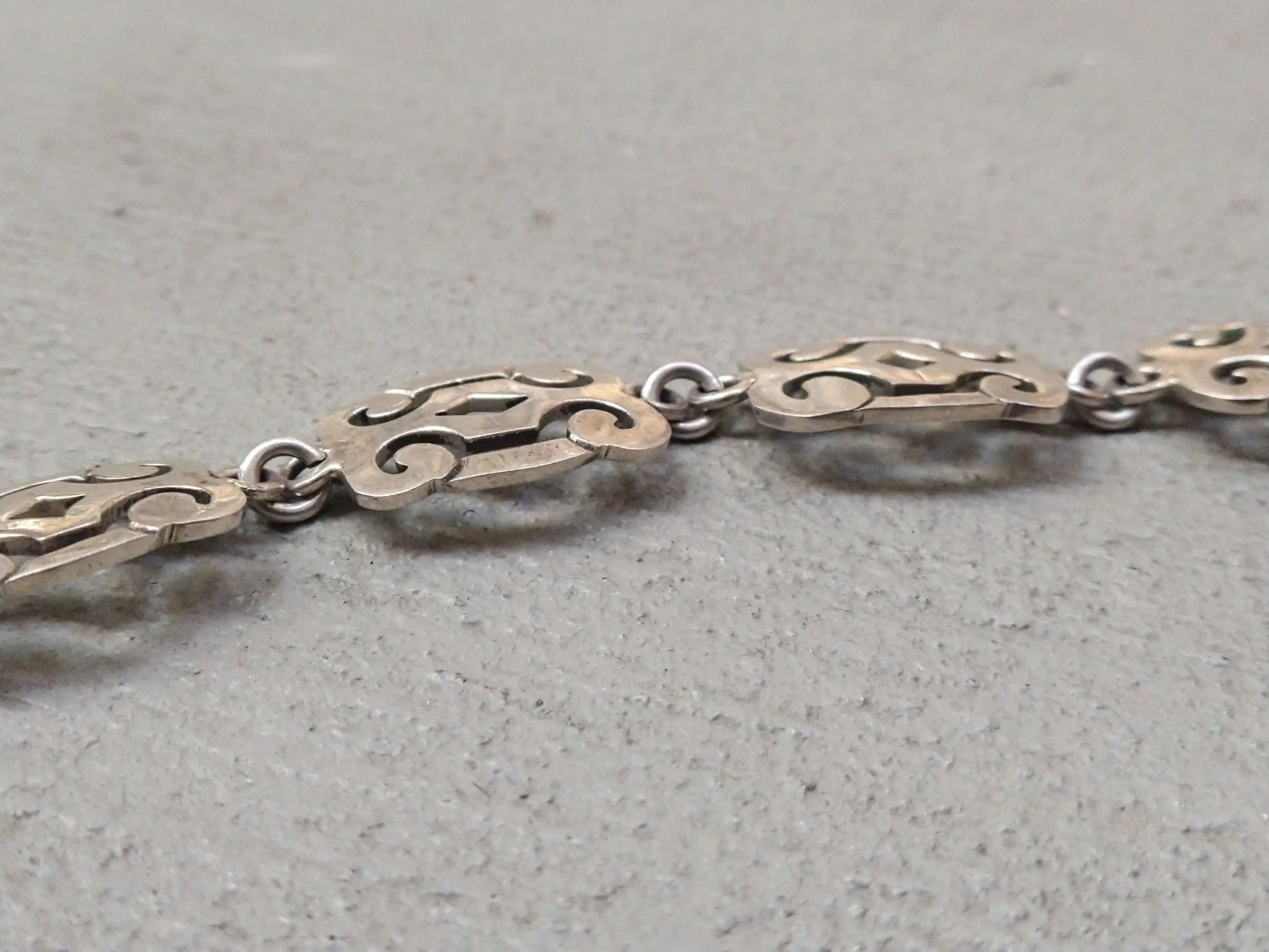 Sterling Silver Vintage Sterling Silver Bracelet 8" Mexico Link Chain Modern Size ONE SIZE - 9 Thumbnail