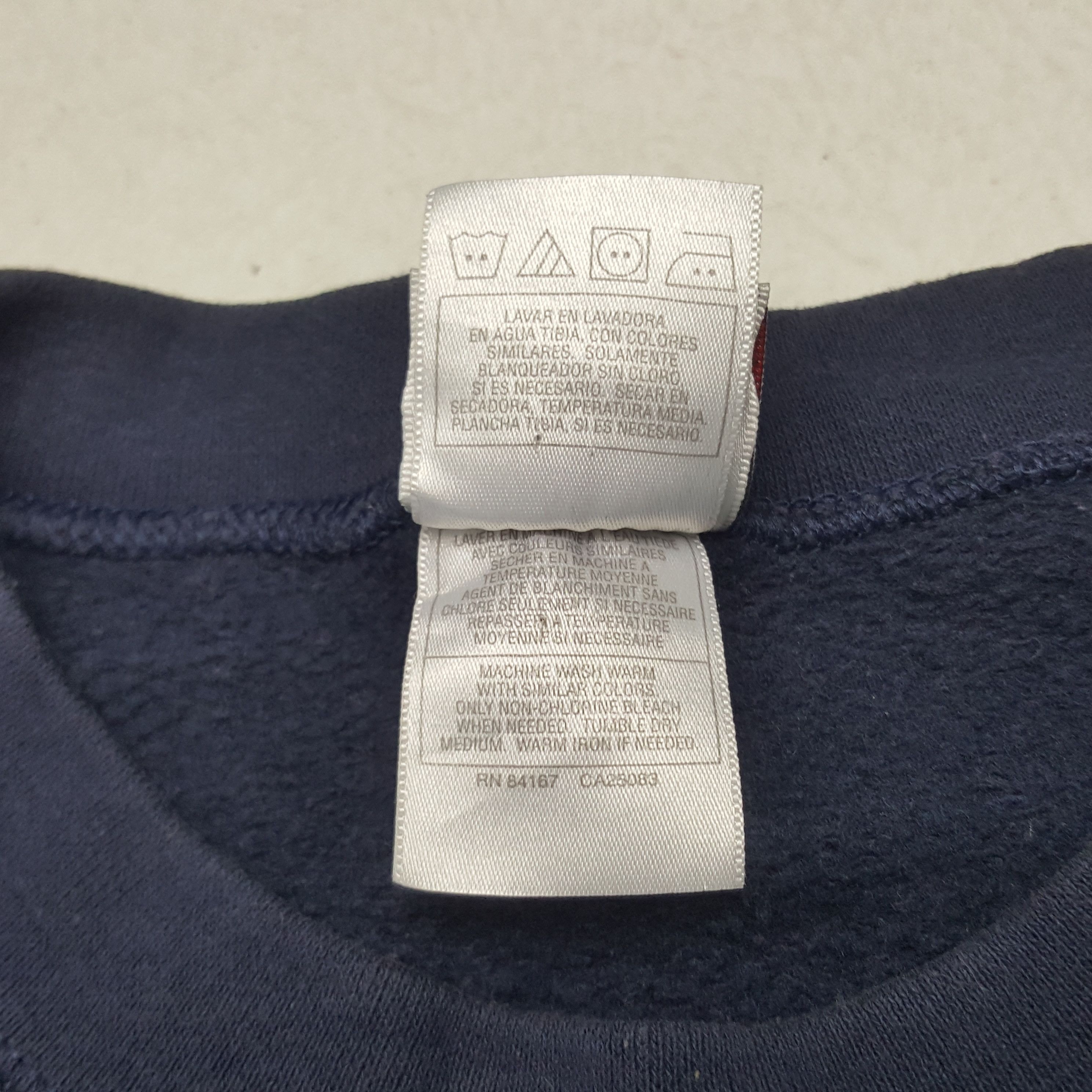 Disney × Vintage Vintage Disney Frame Sweatshirt Size US XL / EU 56 / 4 - 5 Thumbnail