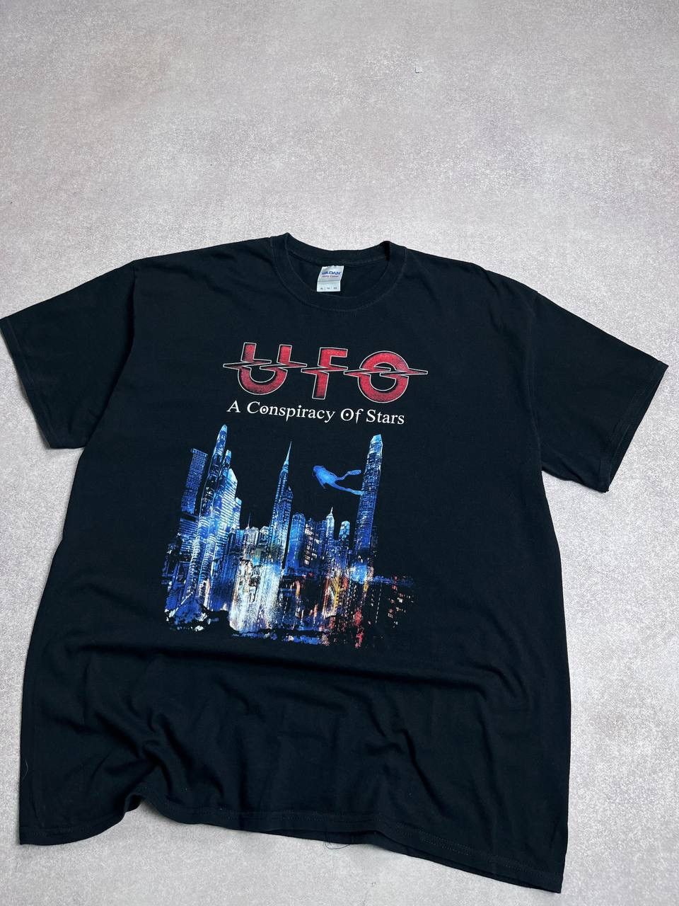 Band Tees × Vintage Vintage UFO A Conspiracy Of Stars Boxy T-shirt XL Size US XL / EU 56 / 4 - 2 Thumbnail