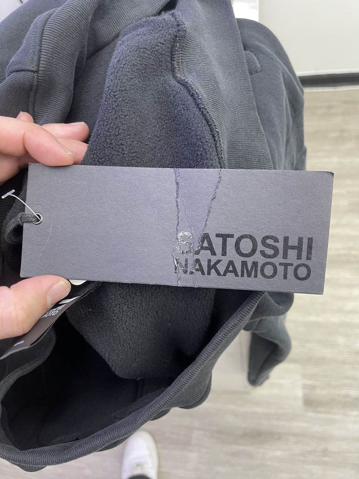 Satoshi Nakamoto Satoshi Nakamoto hoodie Moto (black) Size US S / EU 44-46 / 1 - 7 Thumbnail