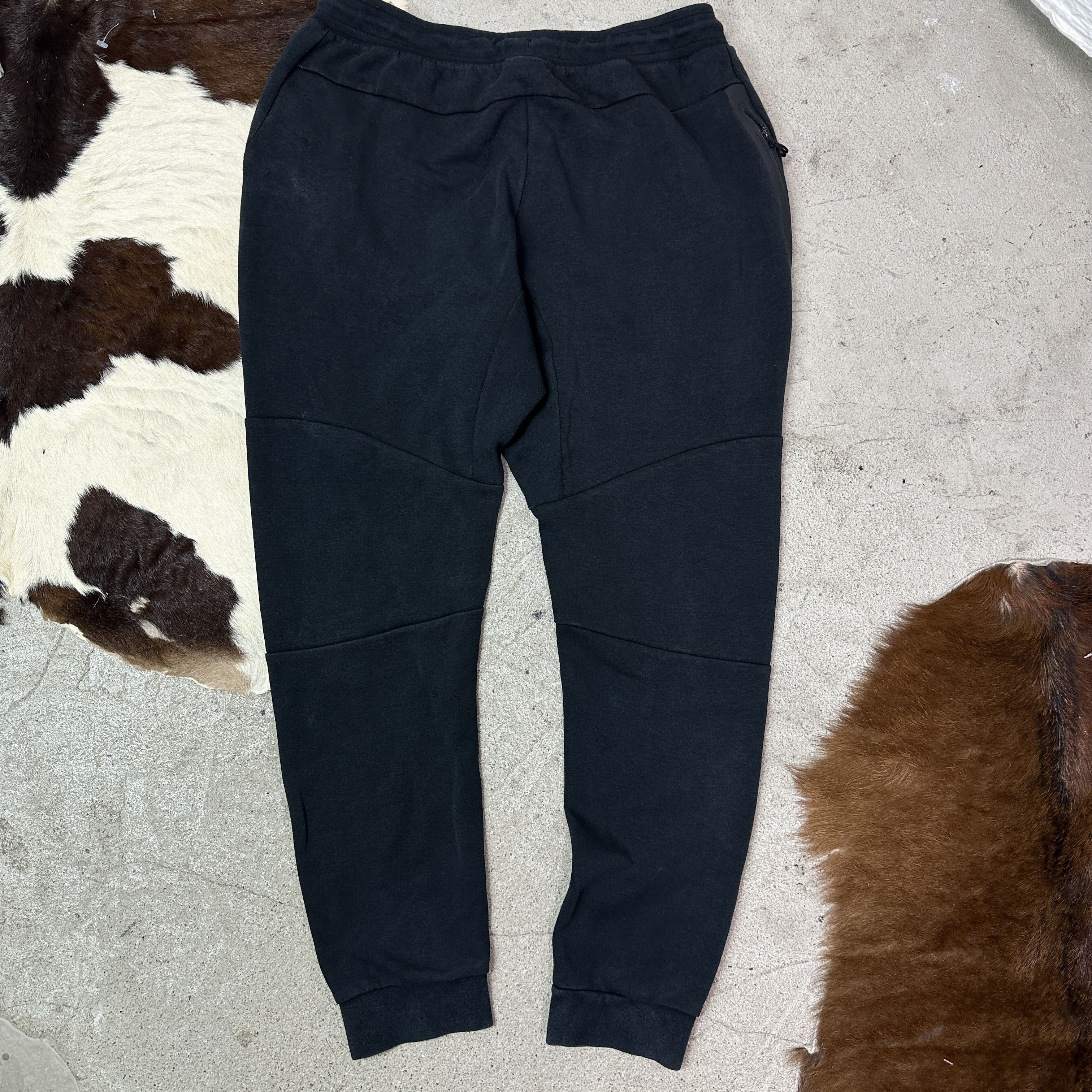 Nike Vintage Streetwear Sporty Nike Techfleece Sweatpants Y2K Size US 37 - 5 Thumbnail
