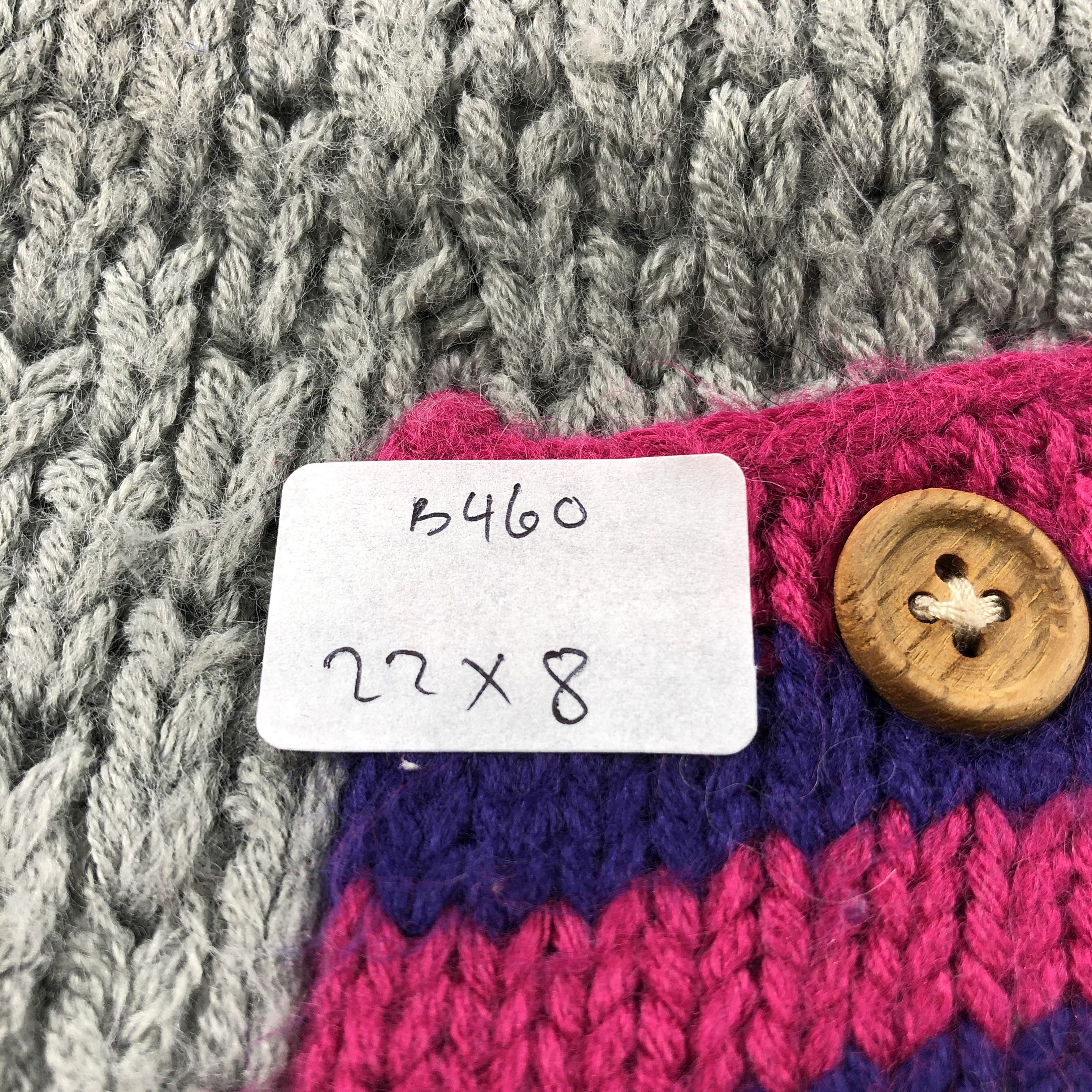 Vintage Swivel Pocket Bobble Beanie Snowcap Snow Hat B460 Size ONE SIZE - 8 Thumbnail