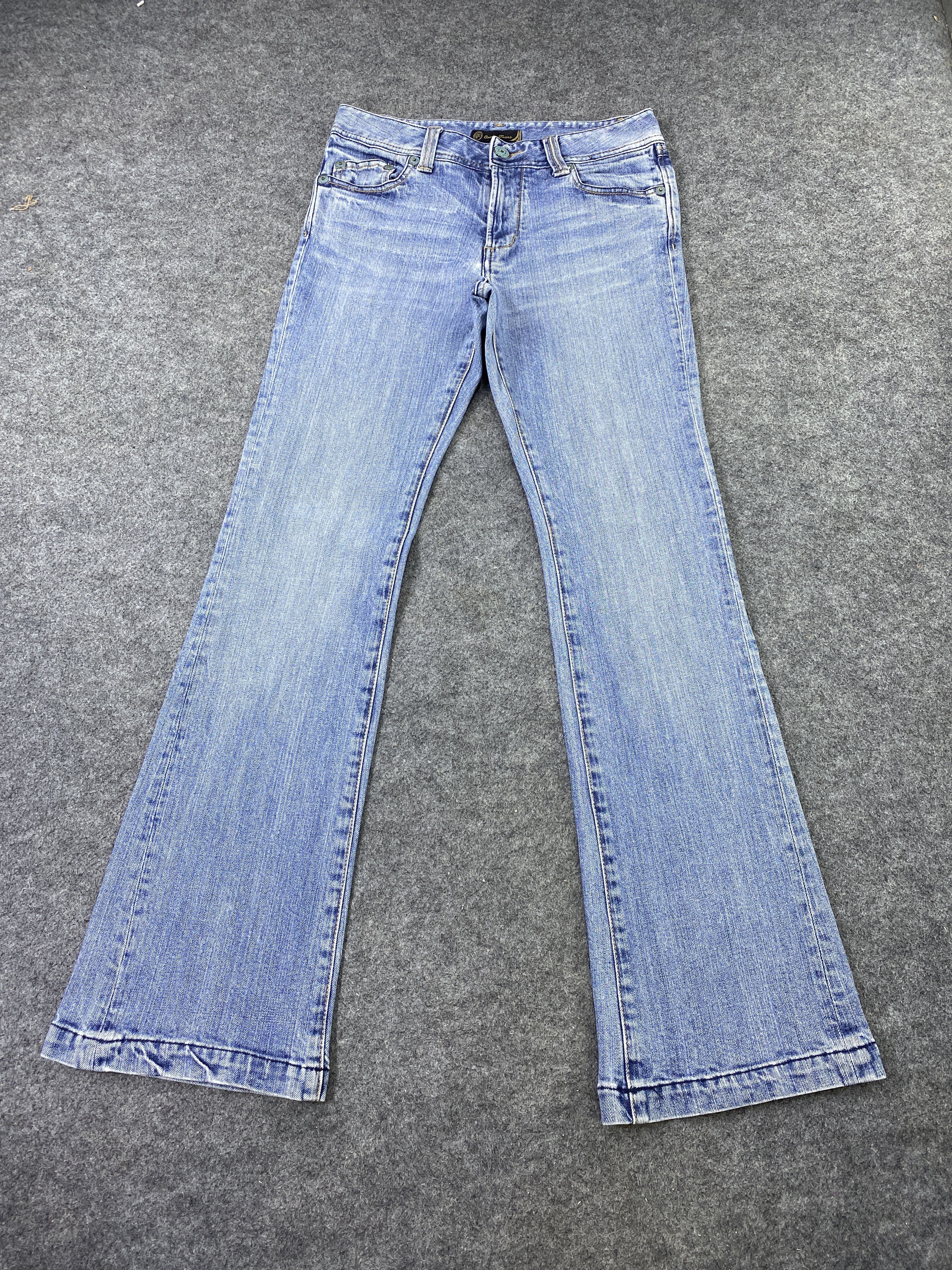Oririn Blue Wash bootcut Jeans - J997