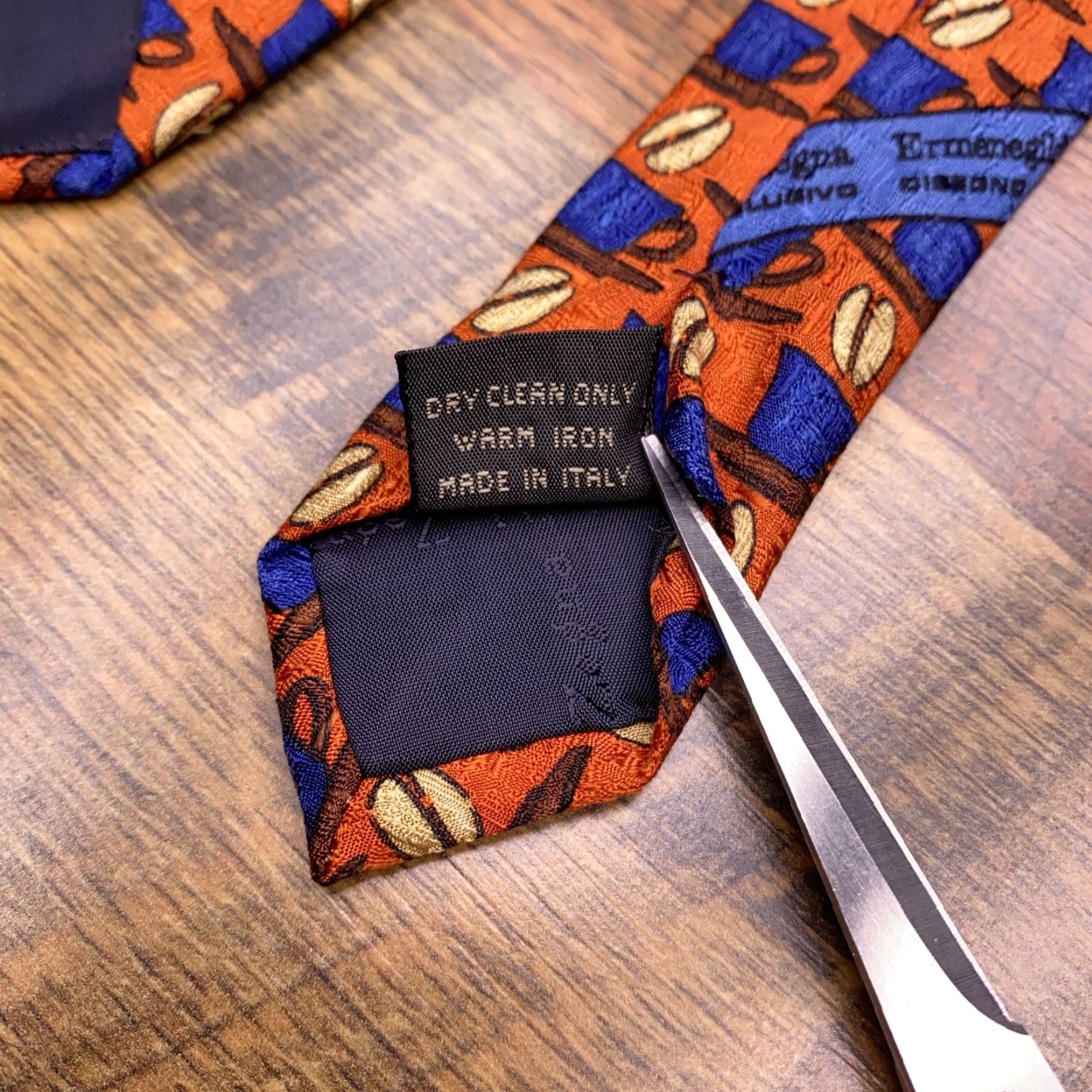 Ermenegildo Zegna VINTAGE Ermenegildo Zegna Tie Silk Orange Italy Geometric Logo Men Classic 57"-60" One Size Orange Silk Tie Designer Size ONE SIZE - 6 Thumbnail