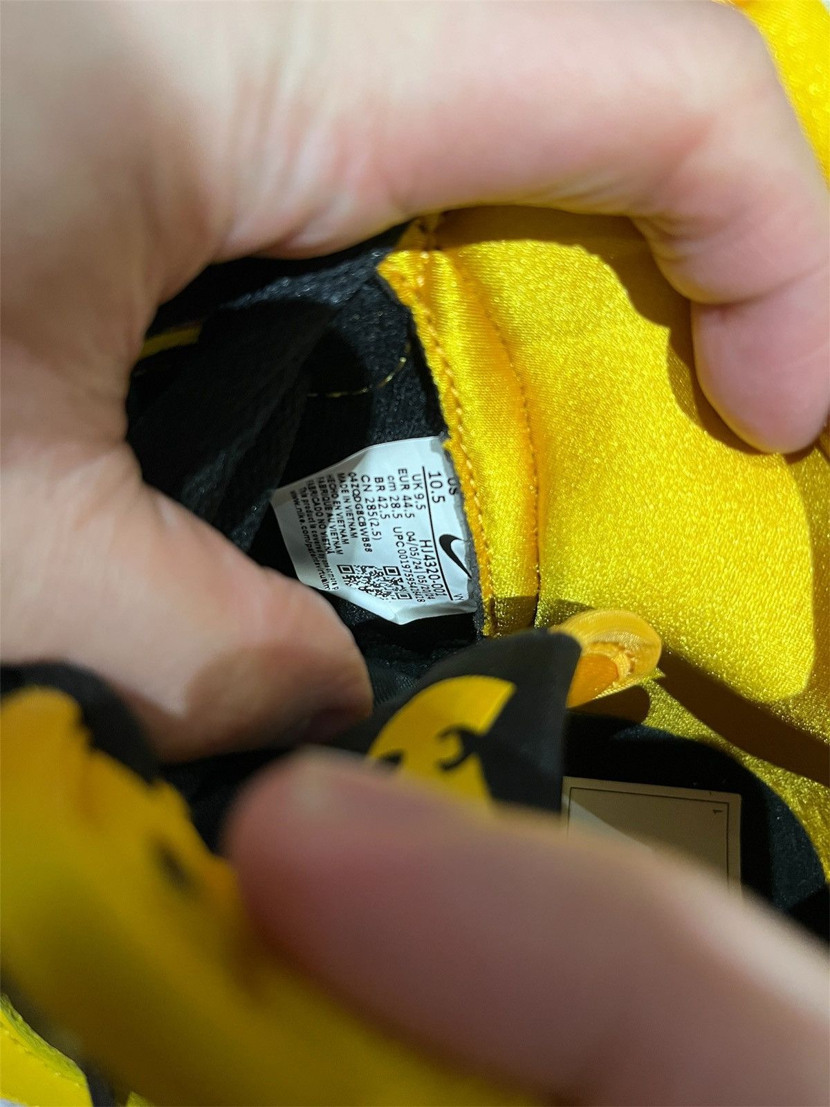 Nike Nike Dunk High Wu-Tang (2024) Yellow US10.5 Size US 11 / EU 44 - 11 Thumbnail