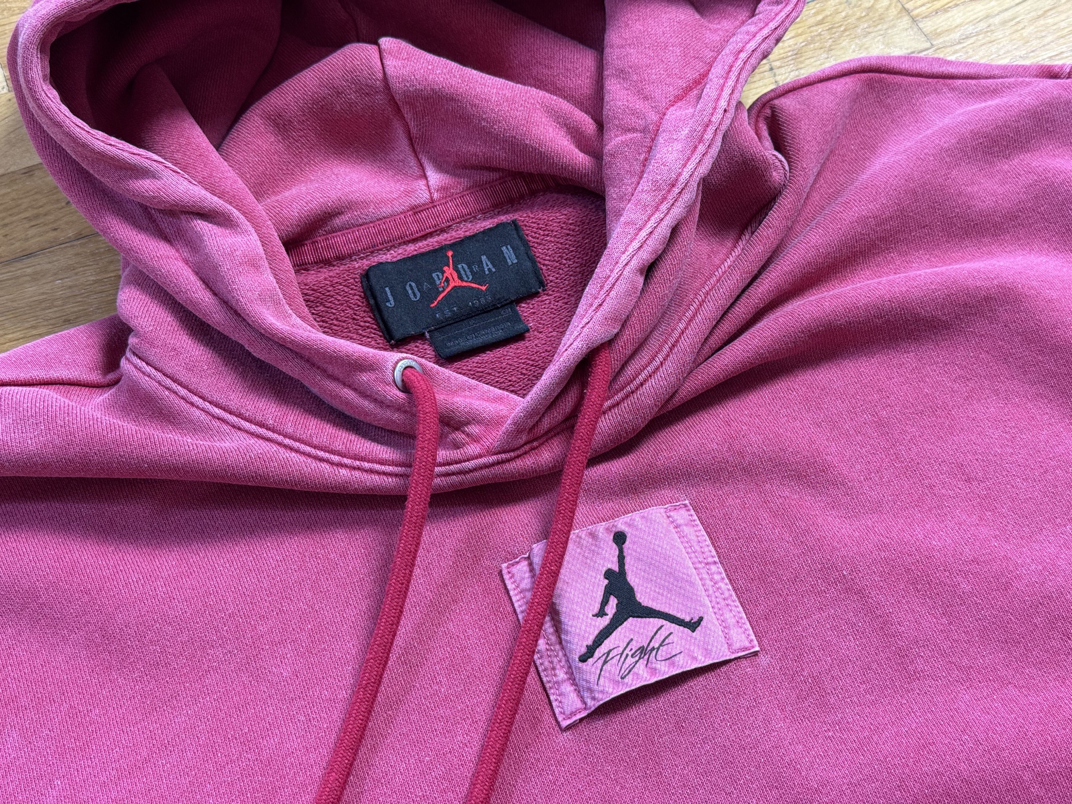 Jordan Brand Vintage rare red/pink hoodie NIKE JORDAN Size US S / EU 44-46 / 1 - 4 Thumbnail