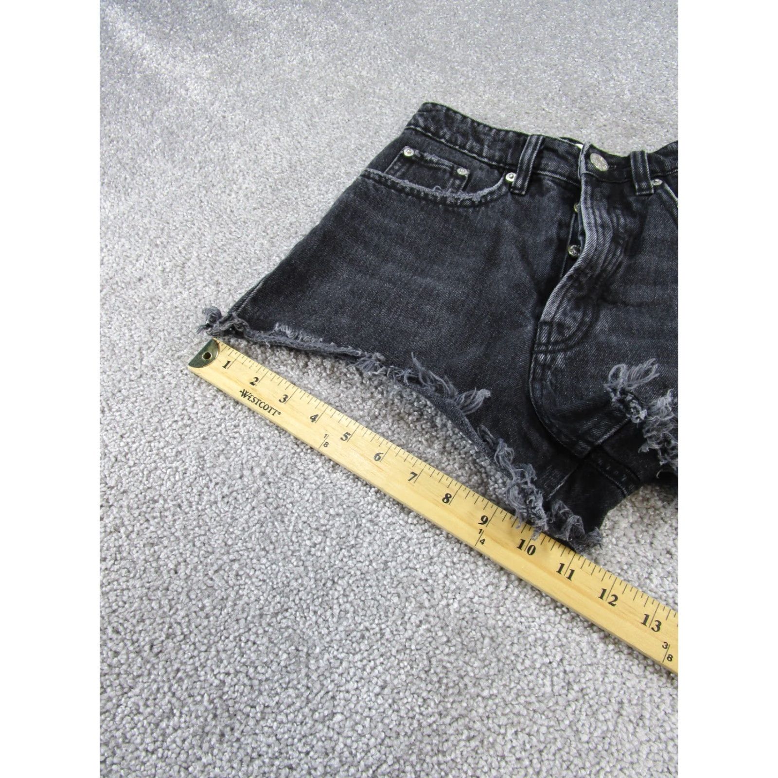 Zara VINTAGE Zara Denim Shorts Women 2 Gray Button Fly Cut-Off 90s Festival Vintage style Womens Shorts Size 26" / US 2 / IT 38 - 4 Thumbnail