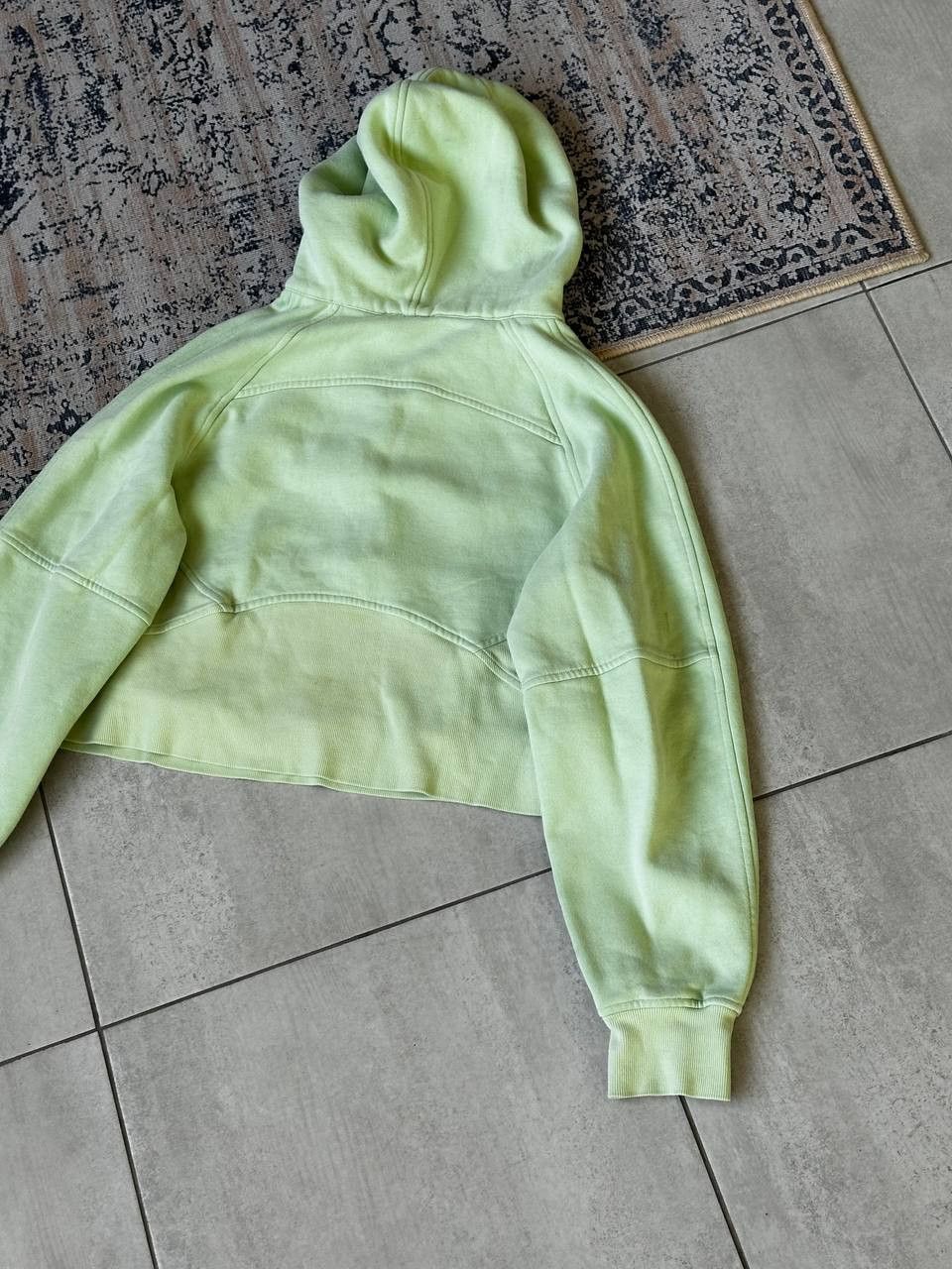 Lululemon Lululemon Zip Up Cropped Hoodie Size M Size M / US 6-8 / IT 42-44 - 12 Thumbnail